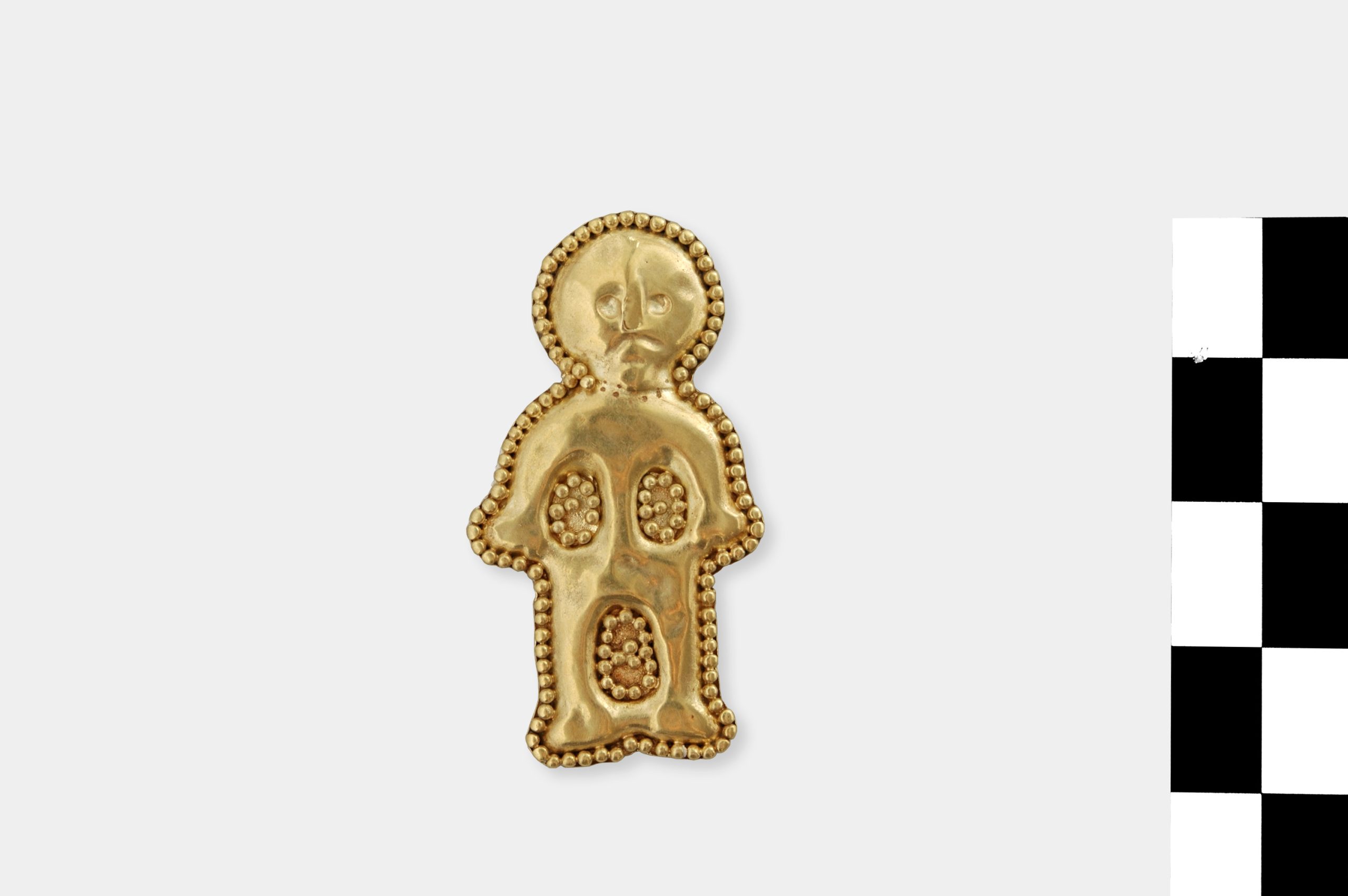 Gold-Figurine-From-the-Excavation-at-Rakoczifalva-scaled.jpg