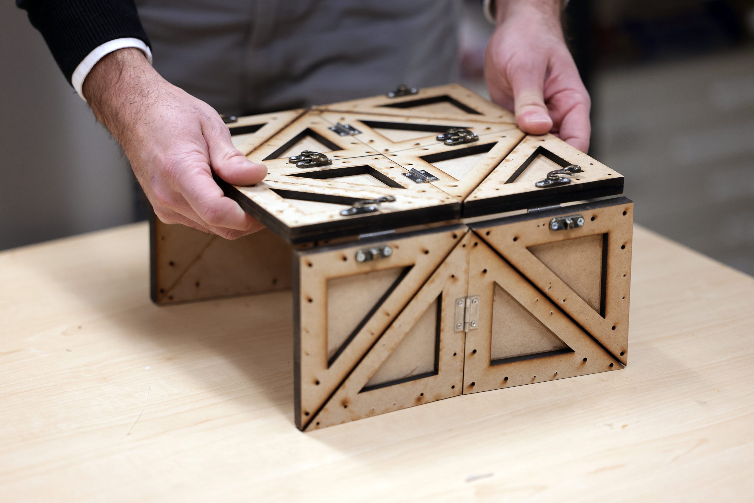 Foldable-Origami-To-Create-Load-Bearing-Structures-scaled.jpg