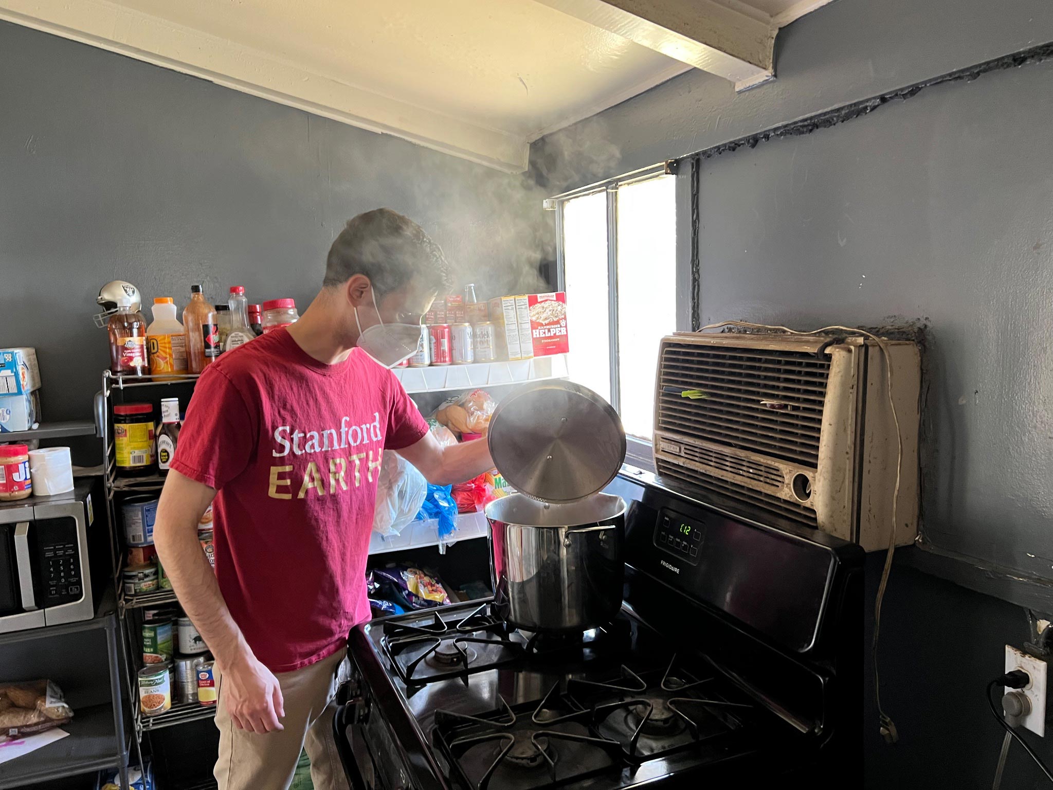 Stove-Without-Range-Hood.jpg