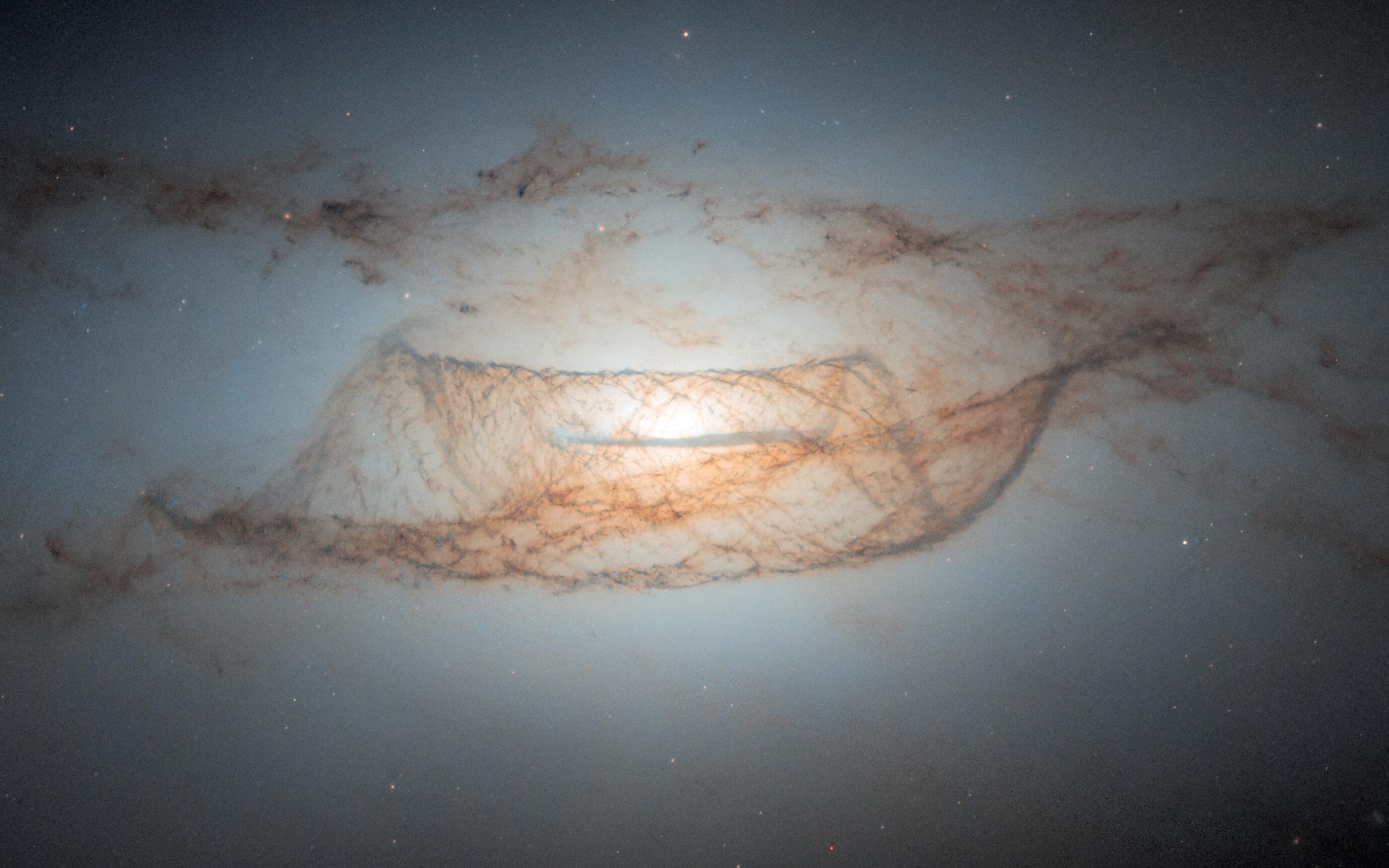 Lenticular-Galaxy-NGC-4753-scaled.jpg