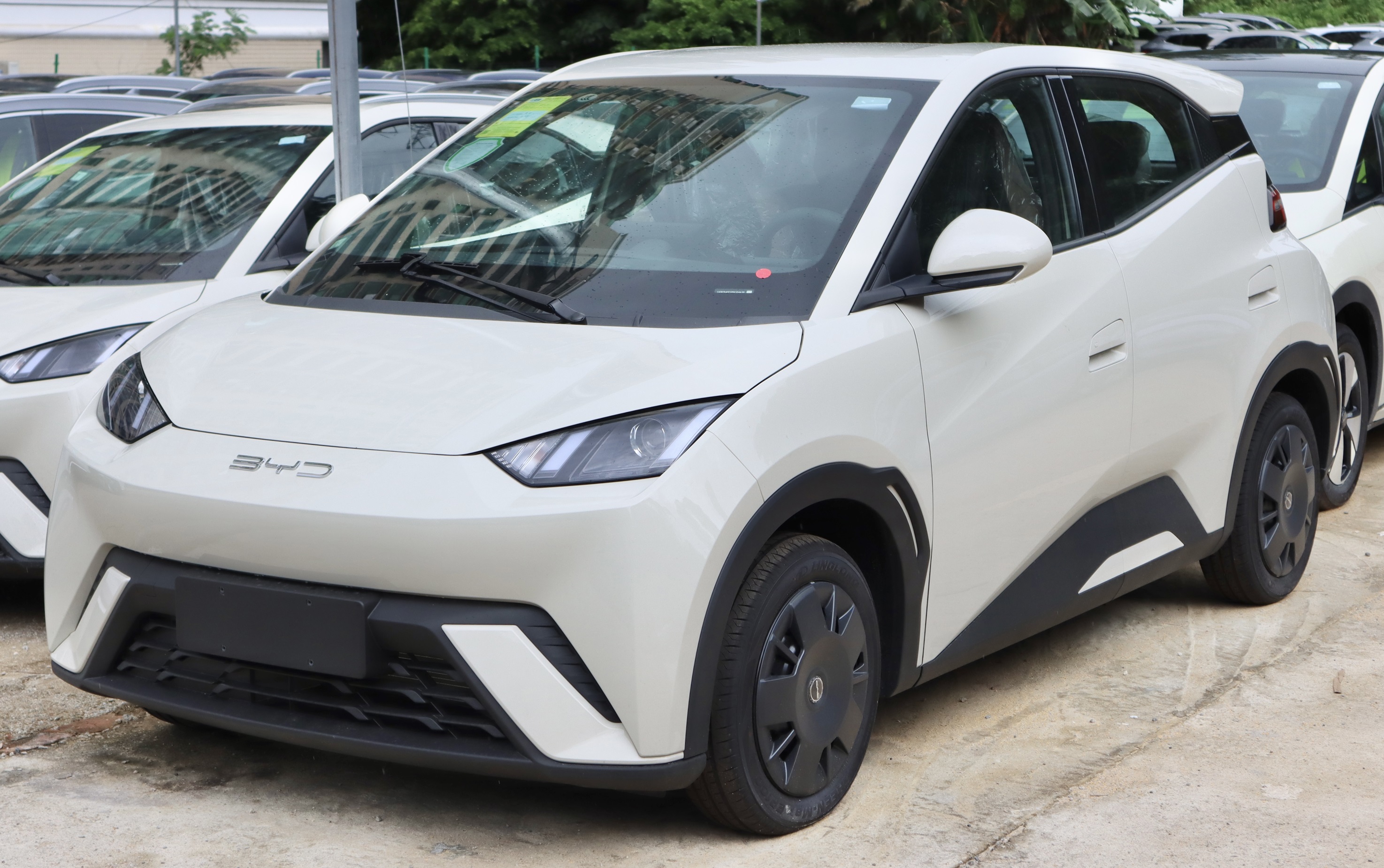 2023_BYD_Seagull_(front).jpg