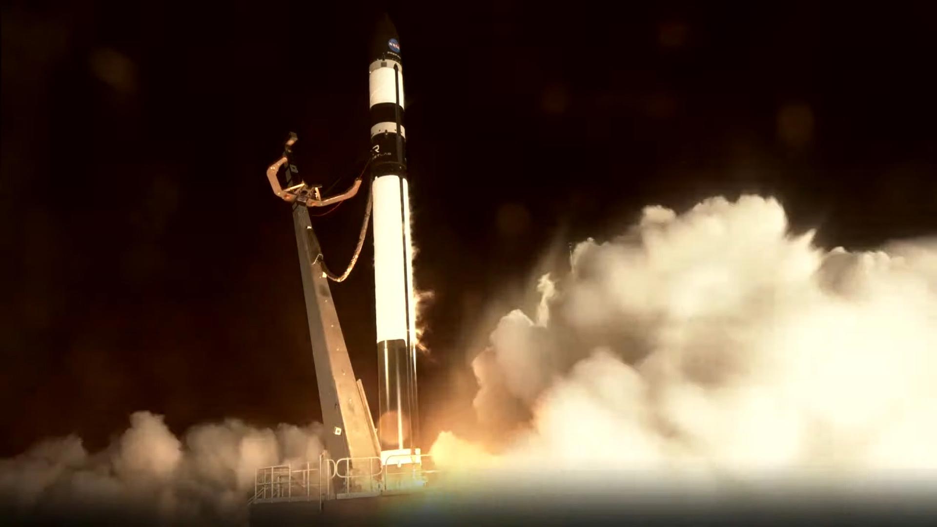 NASA-PREFIRE-Polar-Radiant-Energy-in-the-Far-InfraRed-Experiment-Launch.jpg