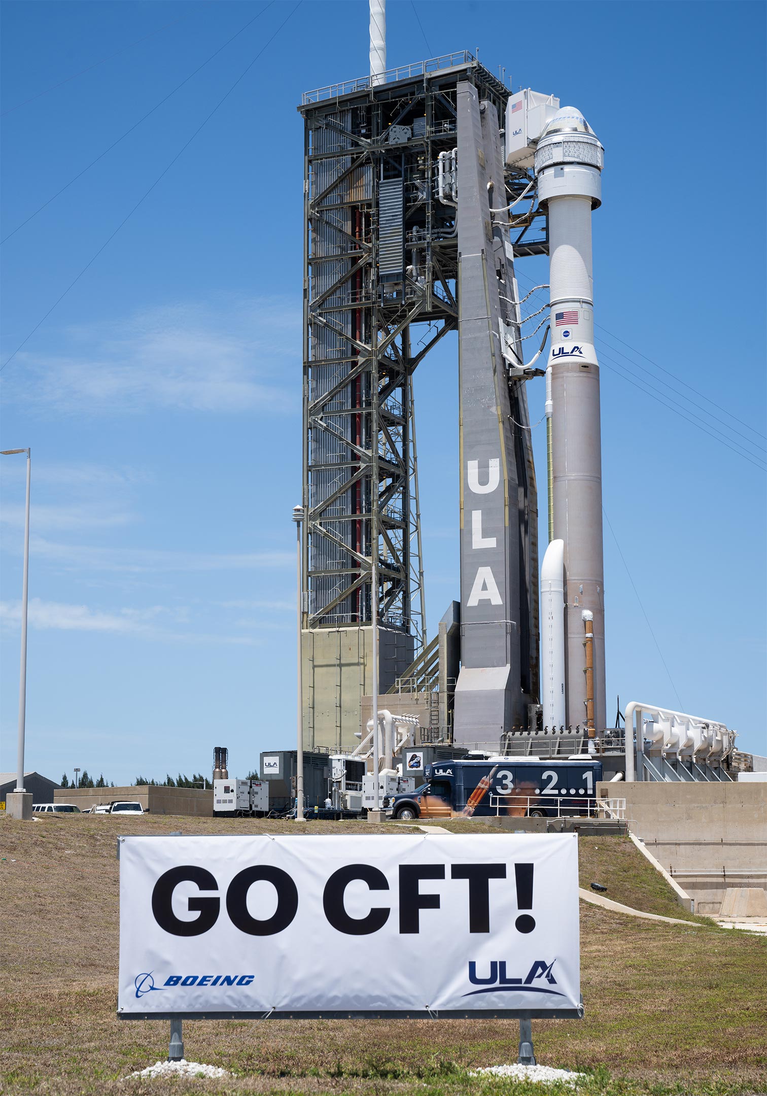Atlas-V-Rocket-Boeing-Starliner-Spacecraft-Launch-Pad.jpg