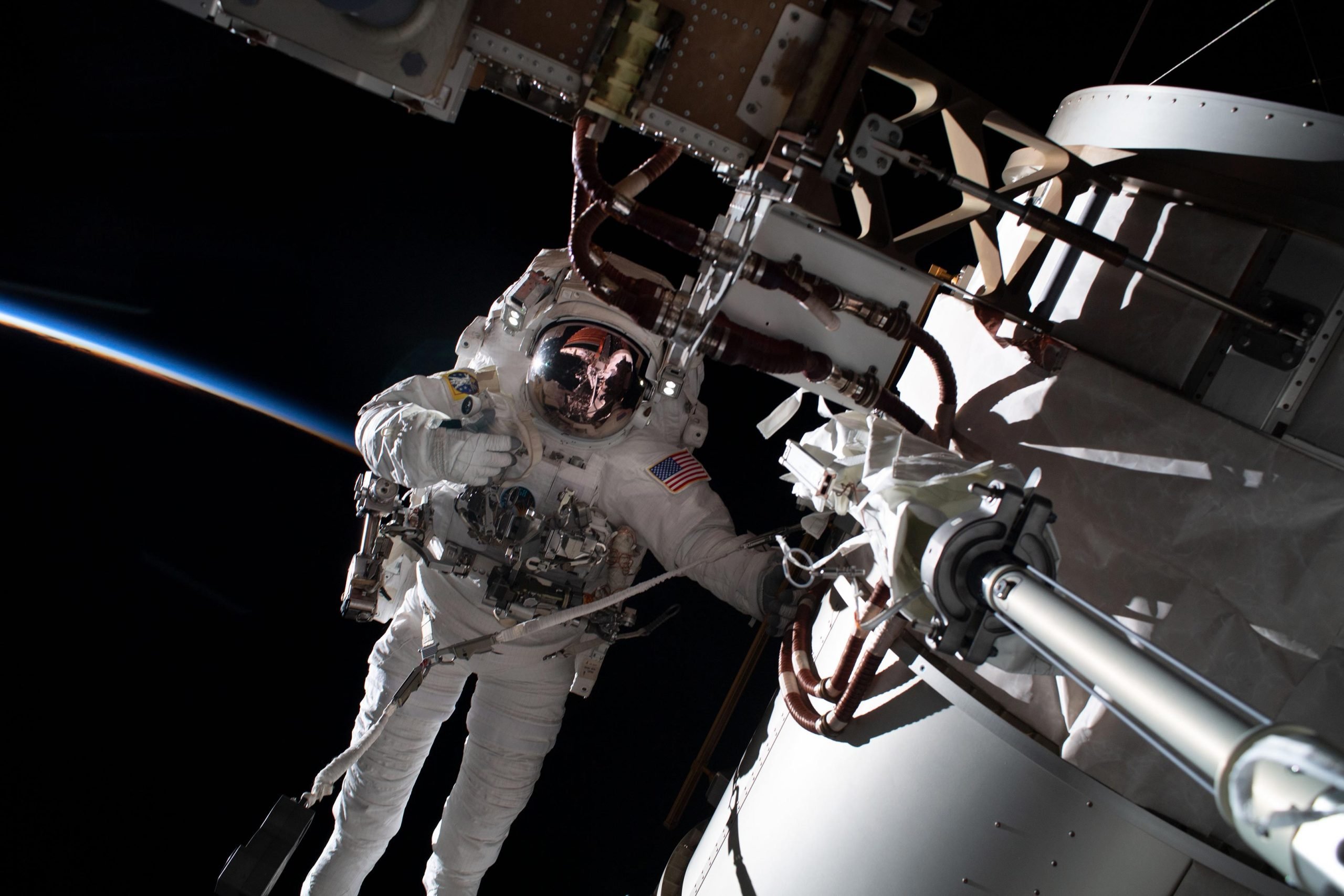 NASA-Spacewalker-Frank-Rubio-During-Orbital-Sunset-scaled.jpg