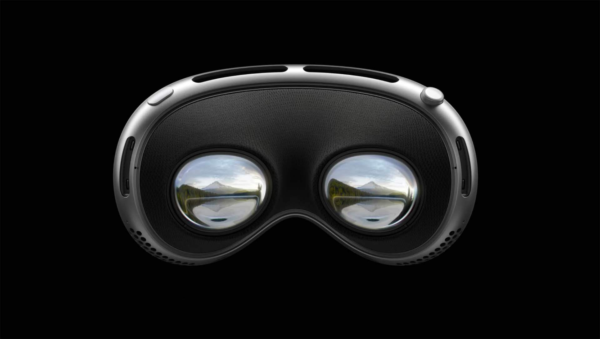 Apple-Vision-Pro-lenses-2.jpg