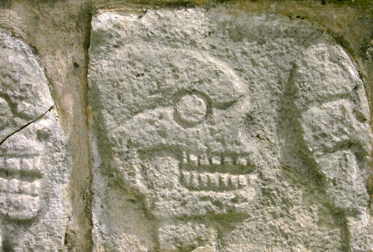 Detail-From-Stone-Tzompantli-at-Chichen-Itza_jpg_92.jpg