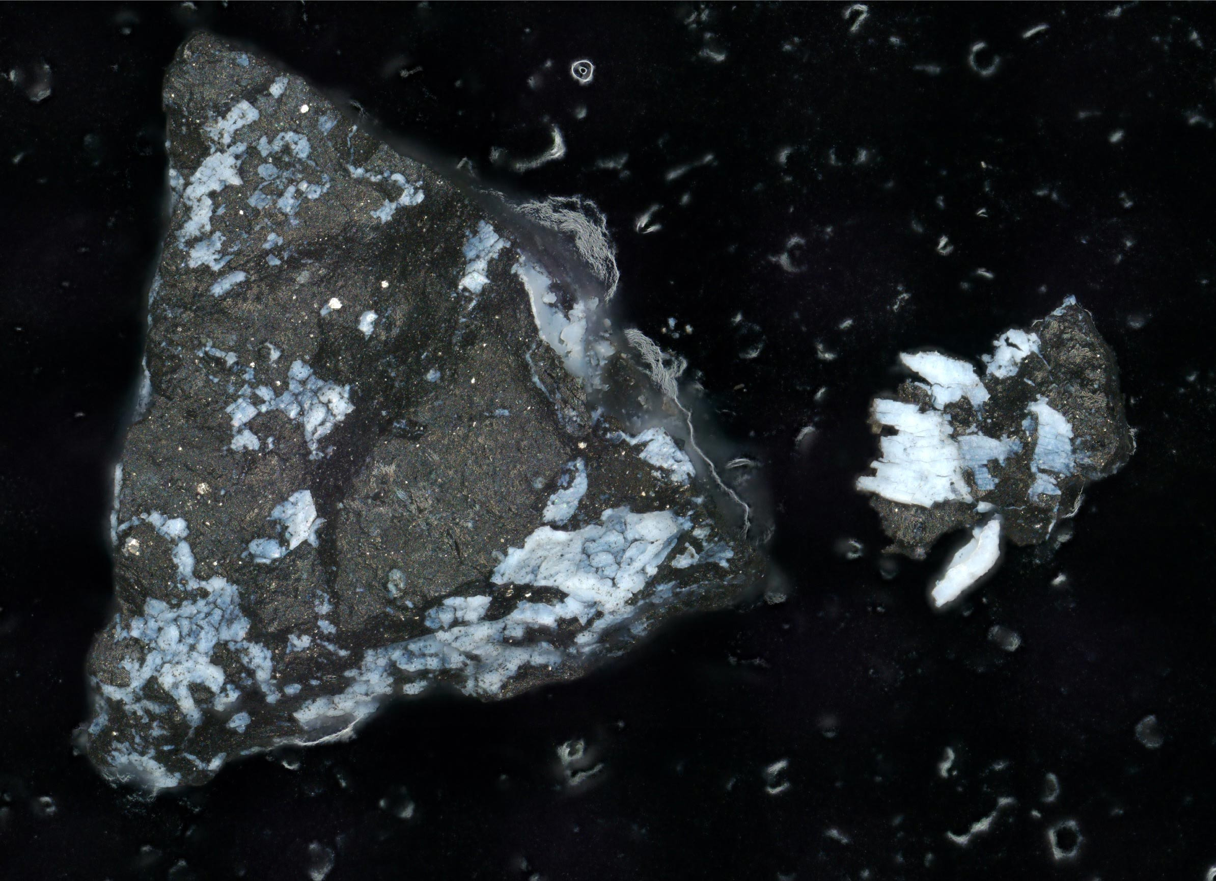 Asteroid-Bennu-Sample-Microscope-Image_jpg_92.jpg