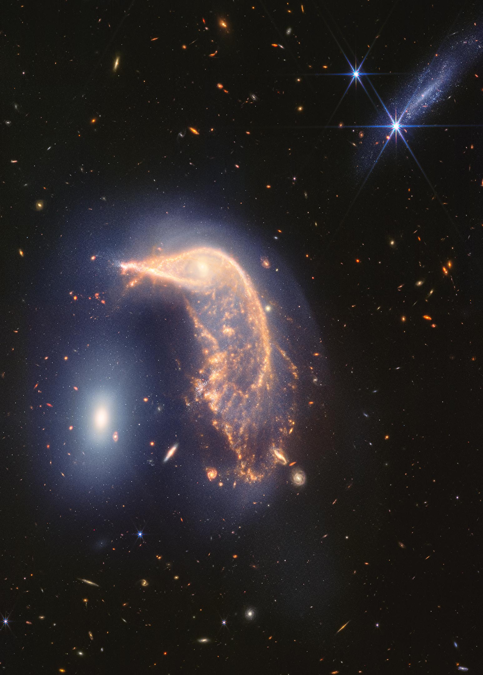 Interacting-Galaxies-Arp-142-Webb-NIRCam-and-MIRI-Image.jpg