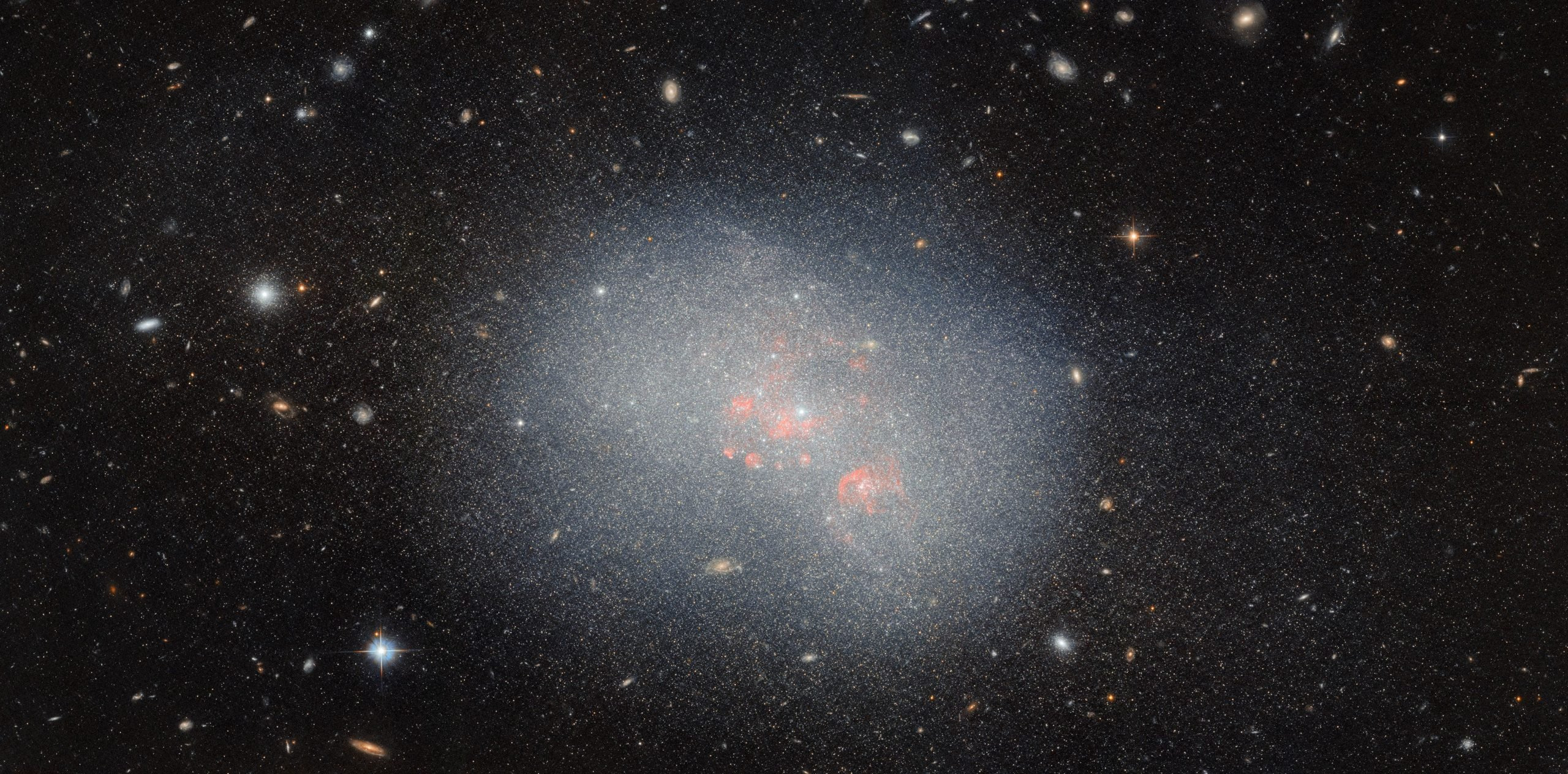 Dwarf-Irregular-Galaxy-NGC-5238-scaled_jpg_92.jpg