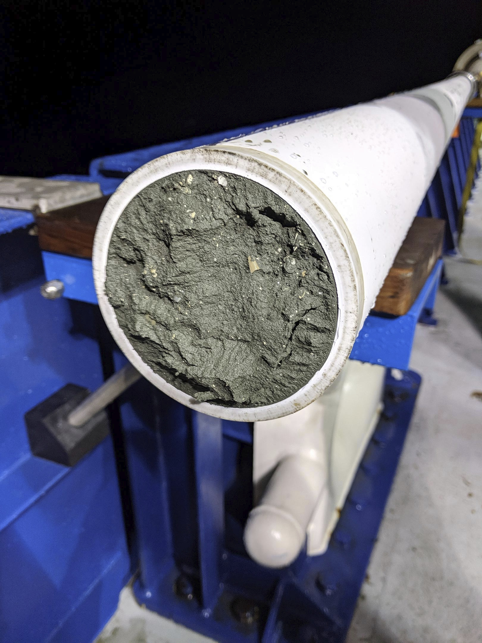 Sediment-Core-From-Hudson-Canyon_jpg_92.jpg