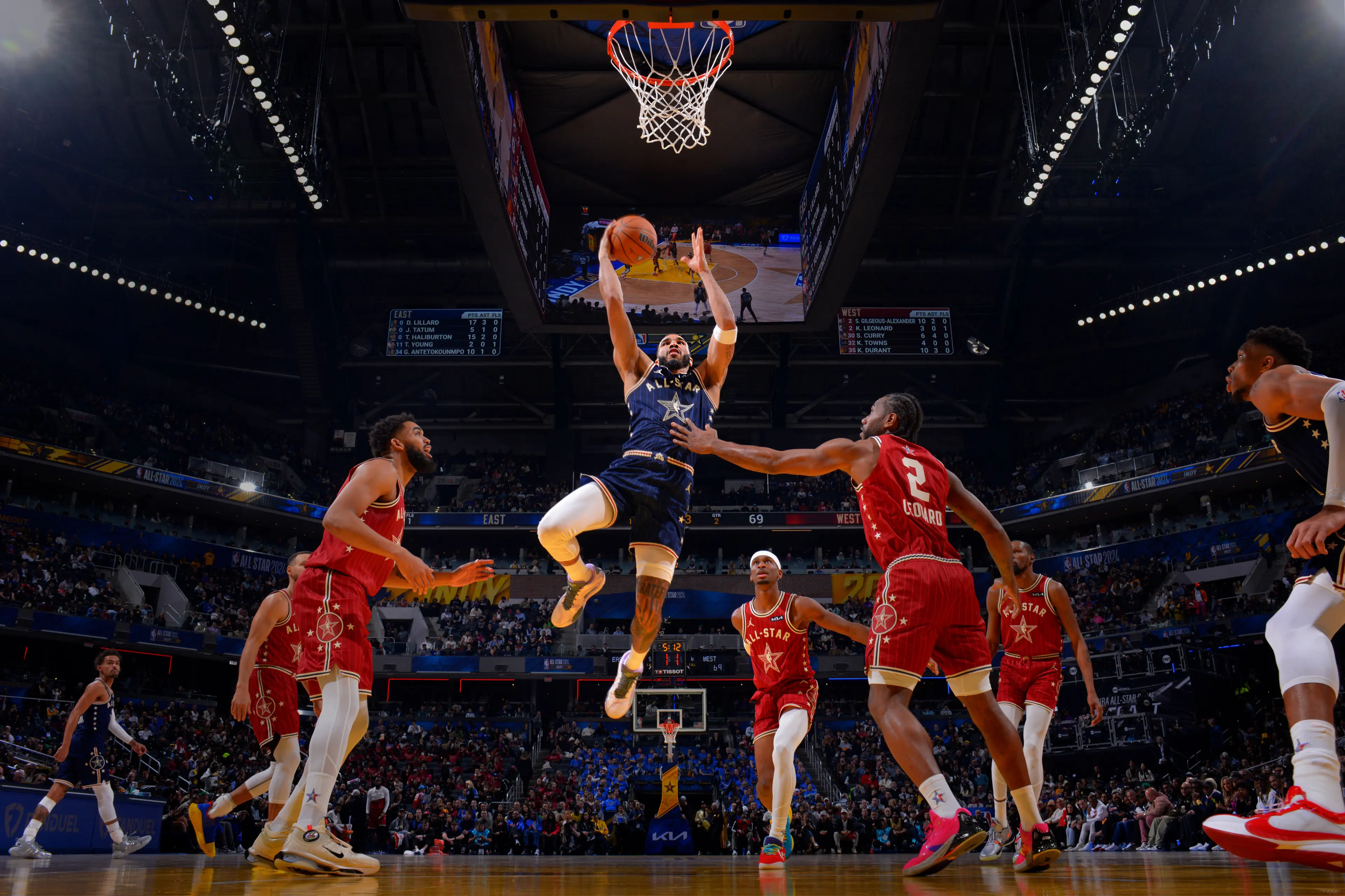 Apple-Vision-Pro-immersive-video-2024-NBA-All-Star-Weekend.webp