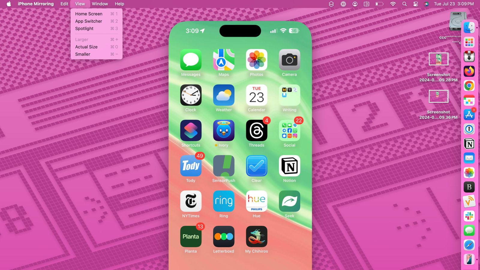 iphone-mirroring-larger-smaller.jpg