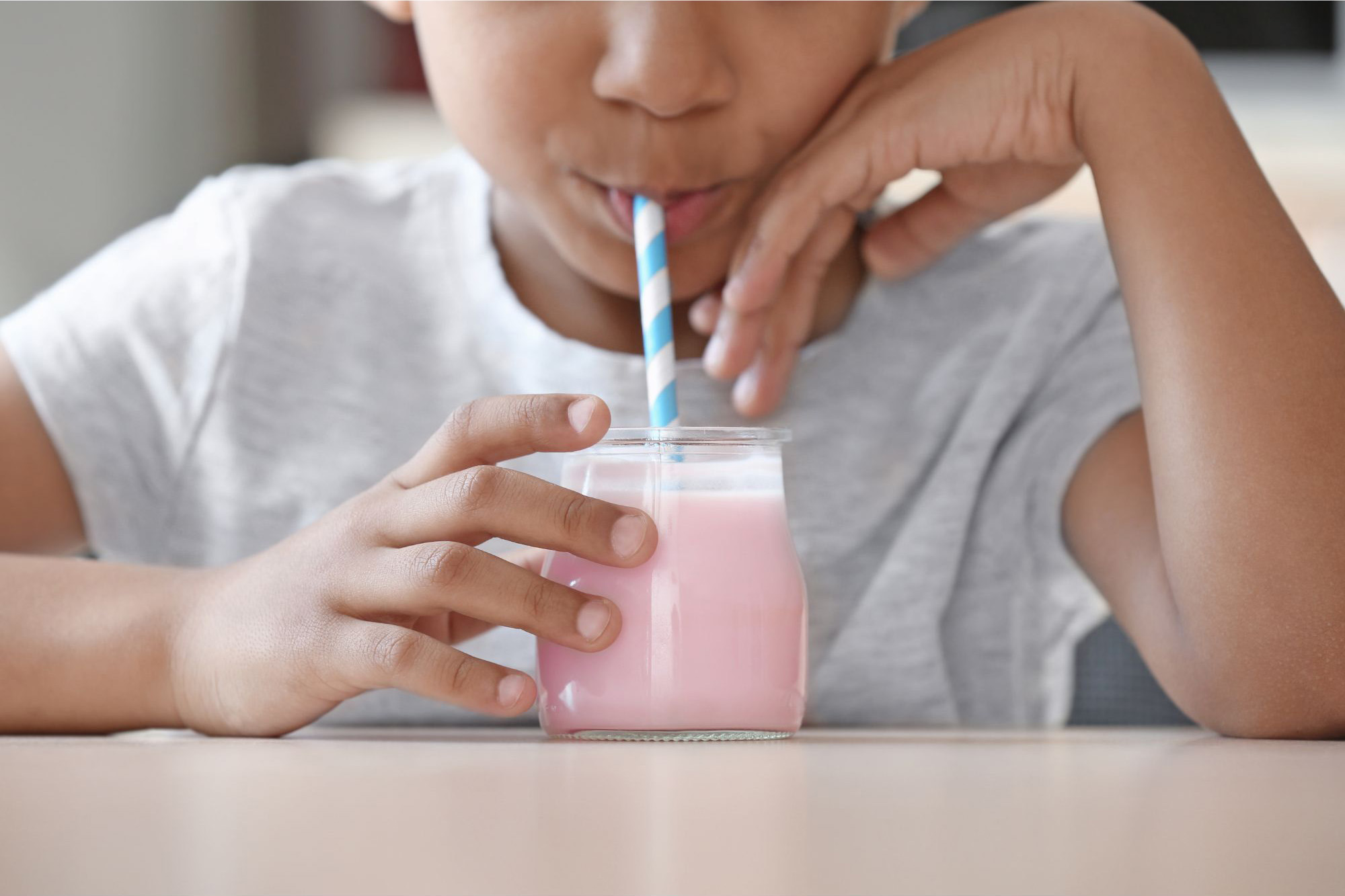 Boy-Drinking-Juice_jpg_92.jpg