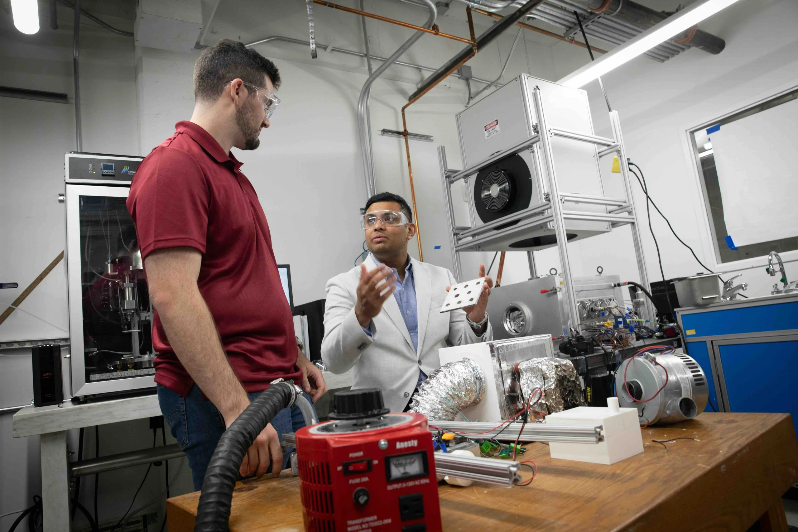 Nathan-Ortiz-and-Professor-Sameer-Rao_jpg_92.jpg