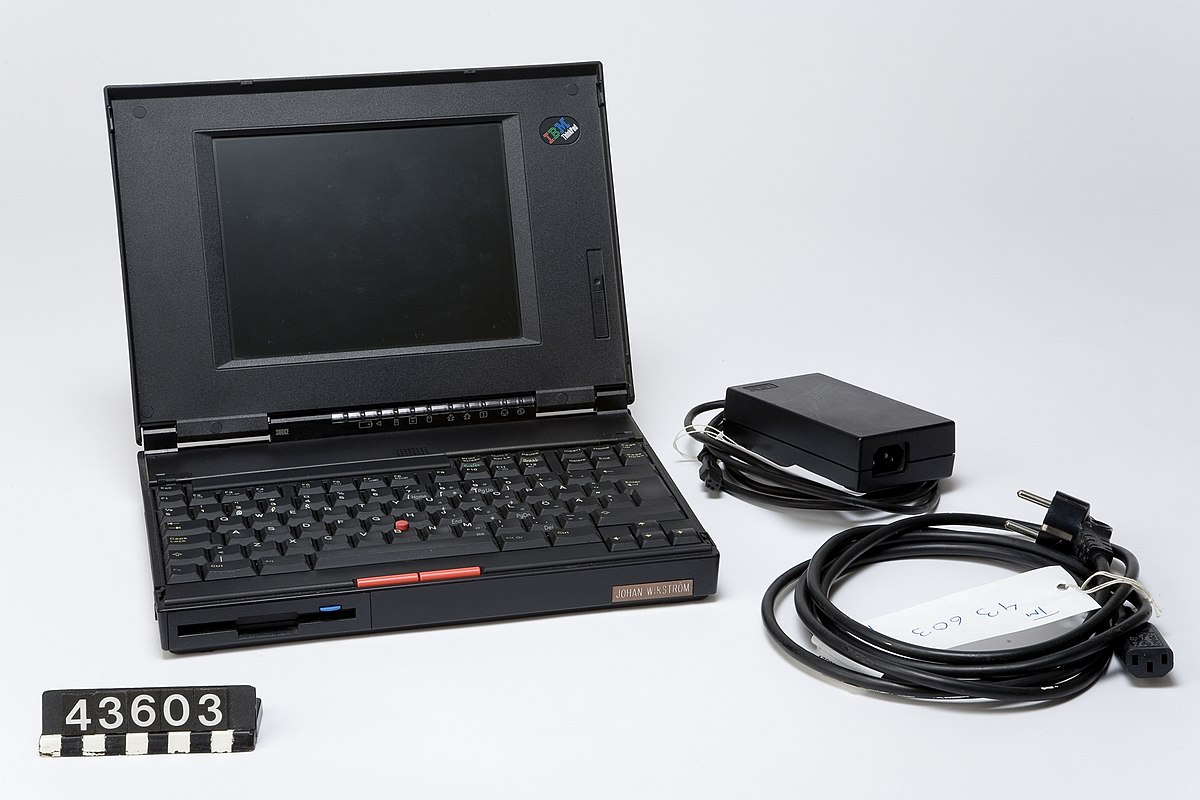 IBM_Thinkpad_360CE_(1).jpg