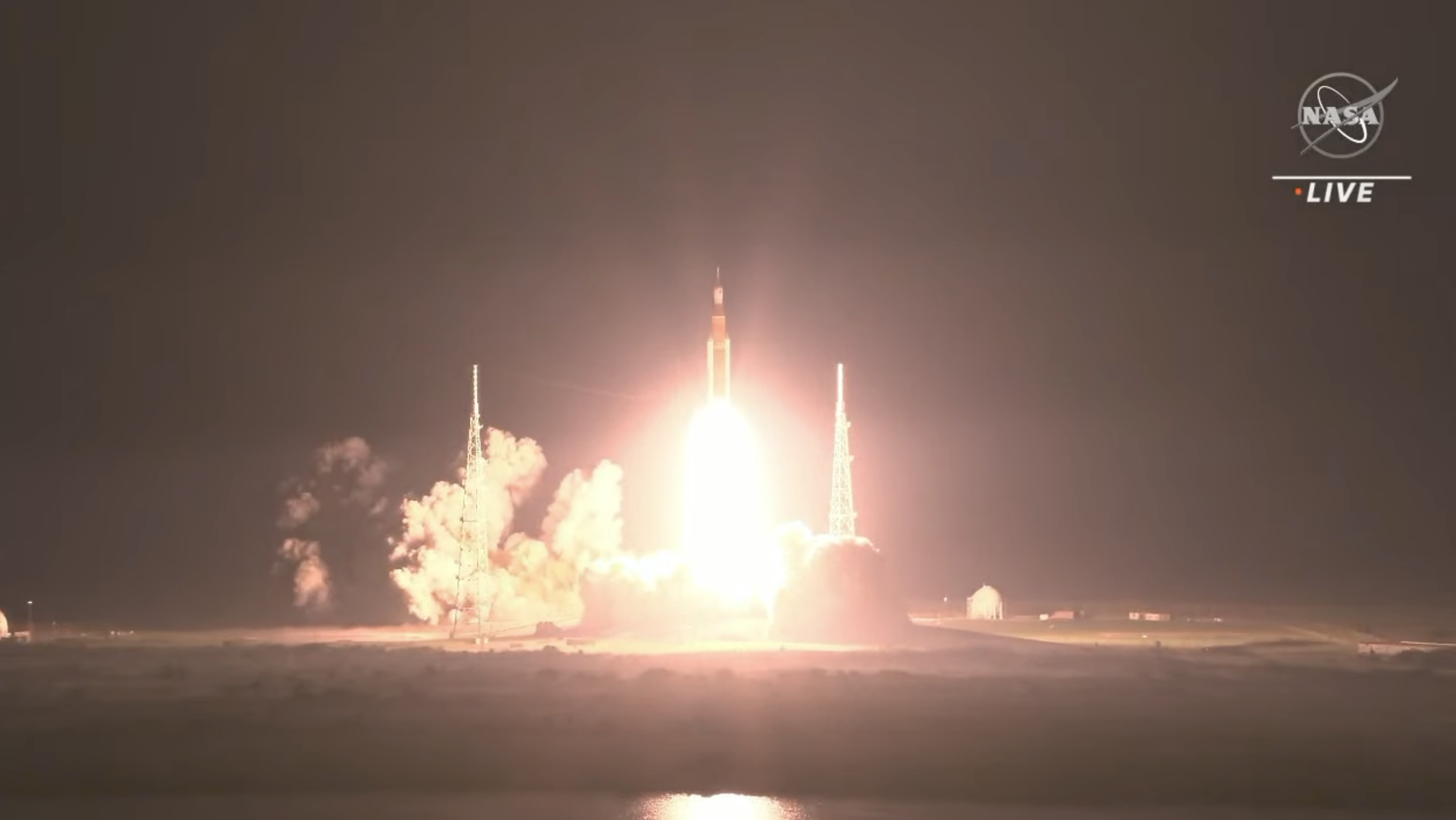 NASA-ARTEMIS-1-LAUNCH.png