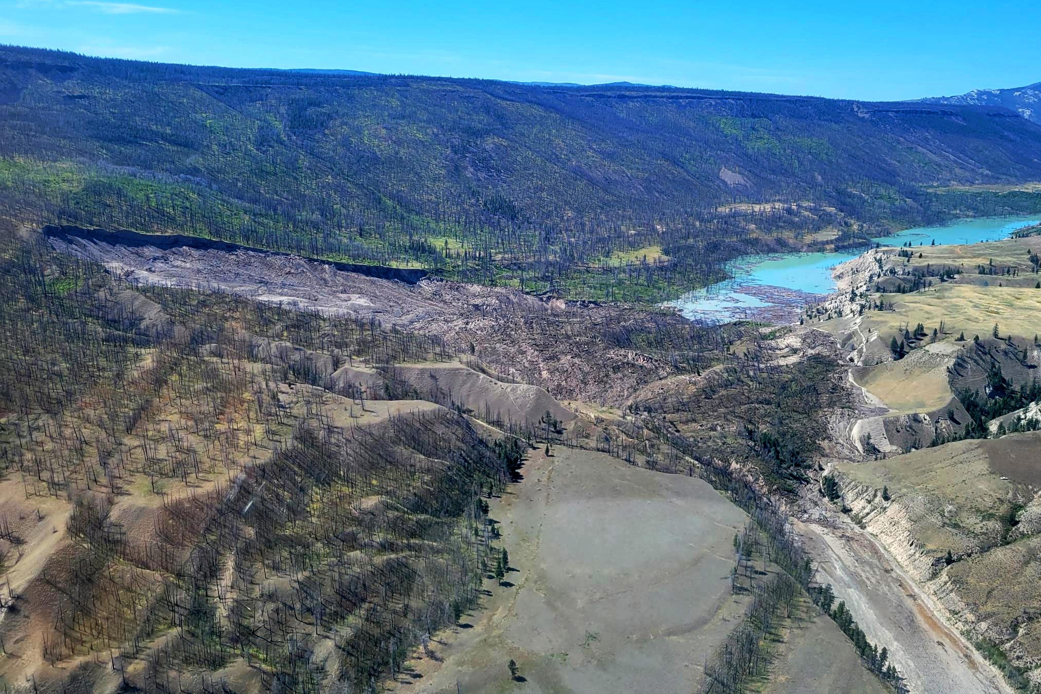 Landslide-Dams-Chilcotin-River.jpg