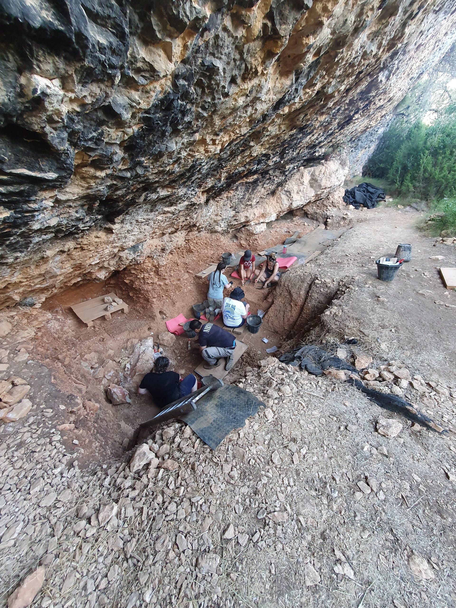 Excavation-Day-at-Abric-Pizarro-scaled.jpg