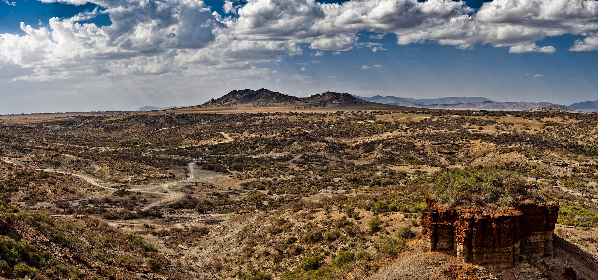 Oldupai-Gorge-1.jpg
