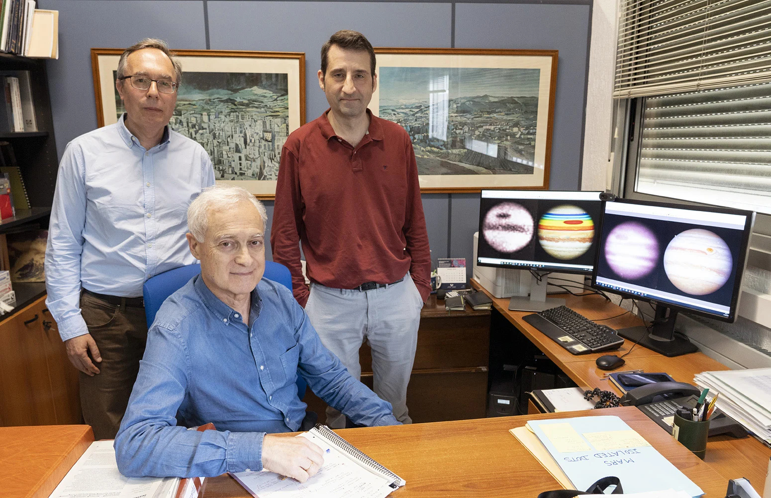 Enrique-Garcia-Melendo-Agustin-Sanchez-Lavega-and-Jon-Legarreta_webp（WEBP 图像，1550x1000 像素） — 缩放 (86-.jpg