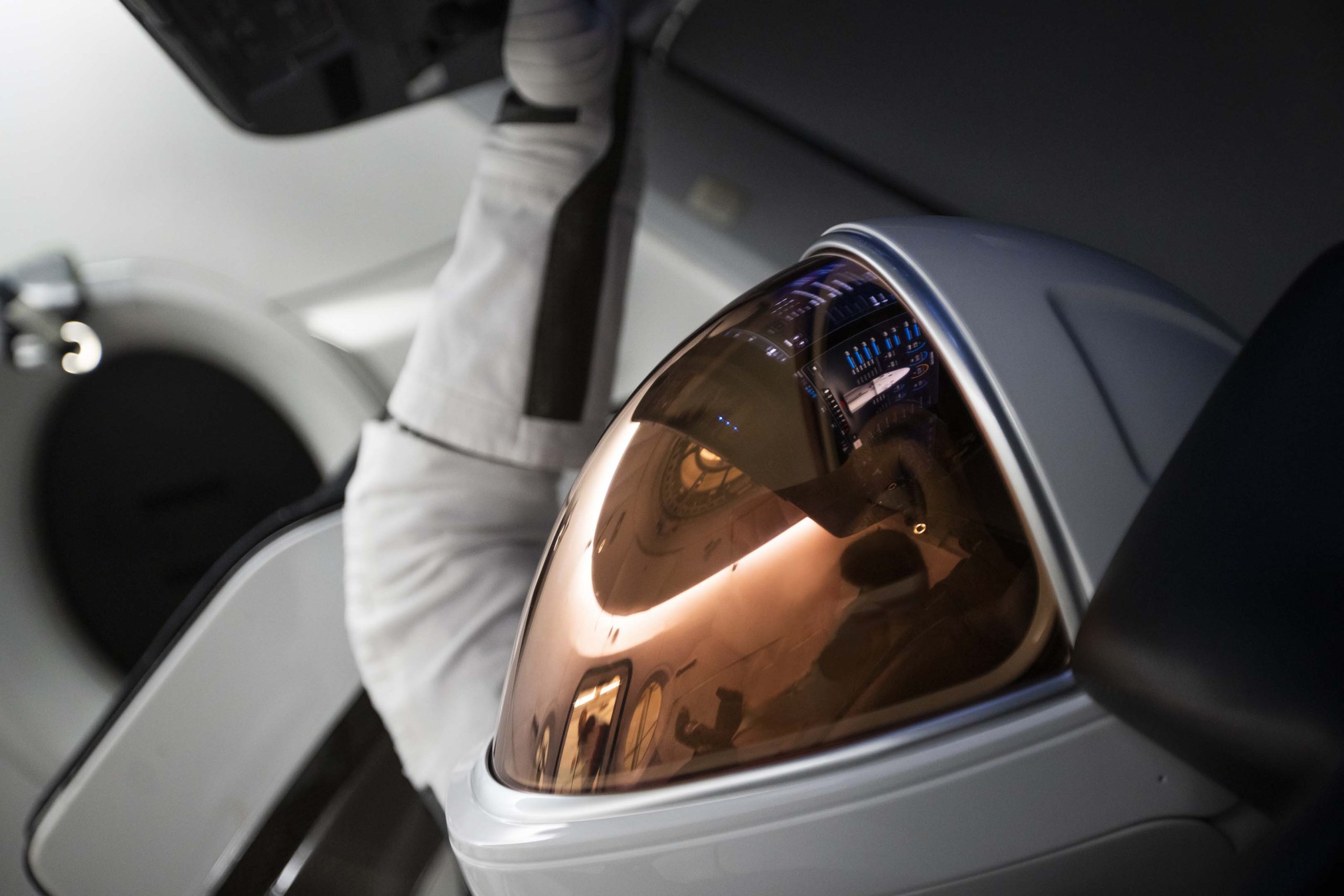 SPACEX-POLARIS-DAWN-VISOR-scaled.jpeg
