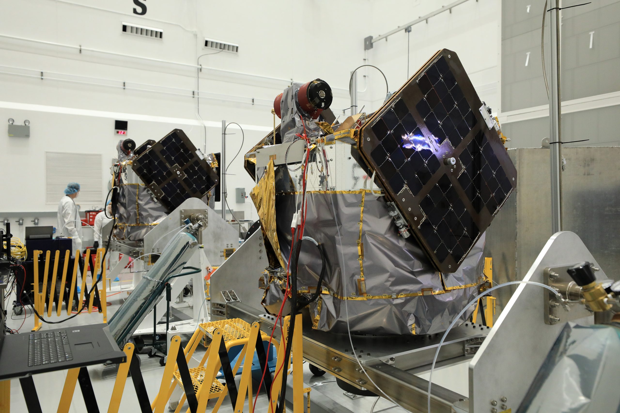 NASA-ESCAPADE-Twin-Spacecraft-Undergo-Processing-scaled.jpg