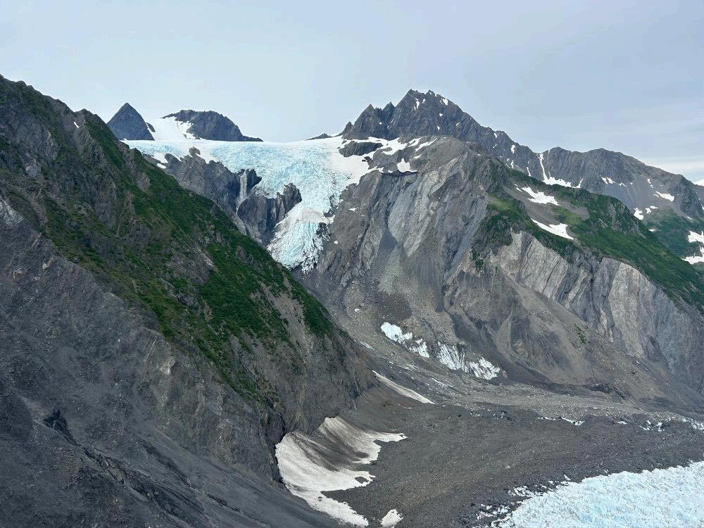 2024-Pedersen-Lagoon-Landslide-Source-Area-and-Runout.jpg
