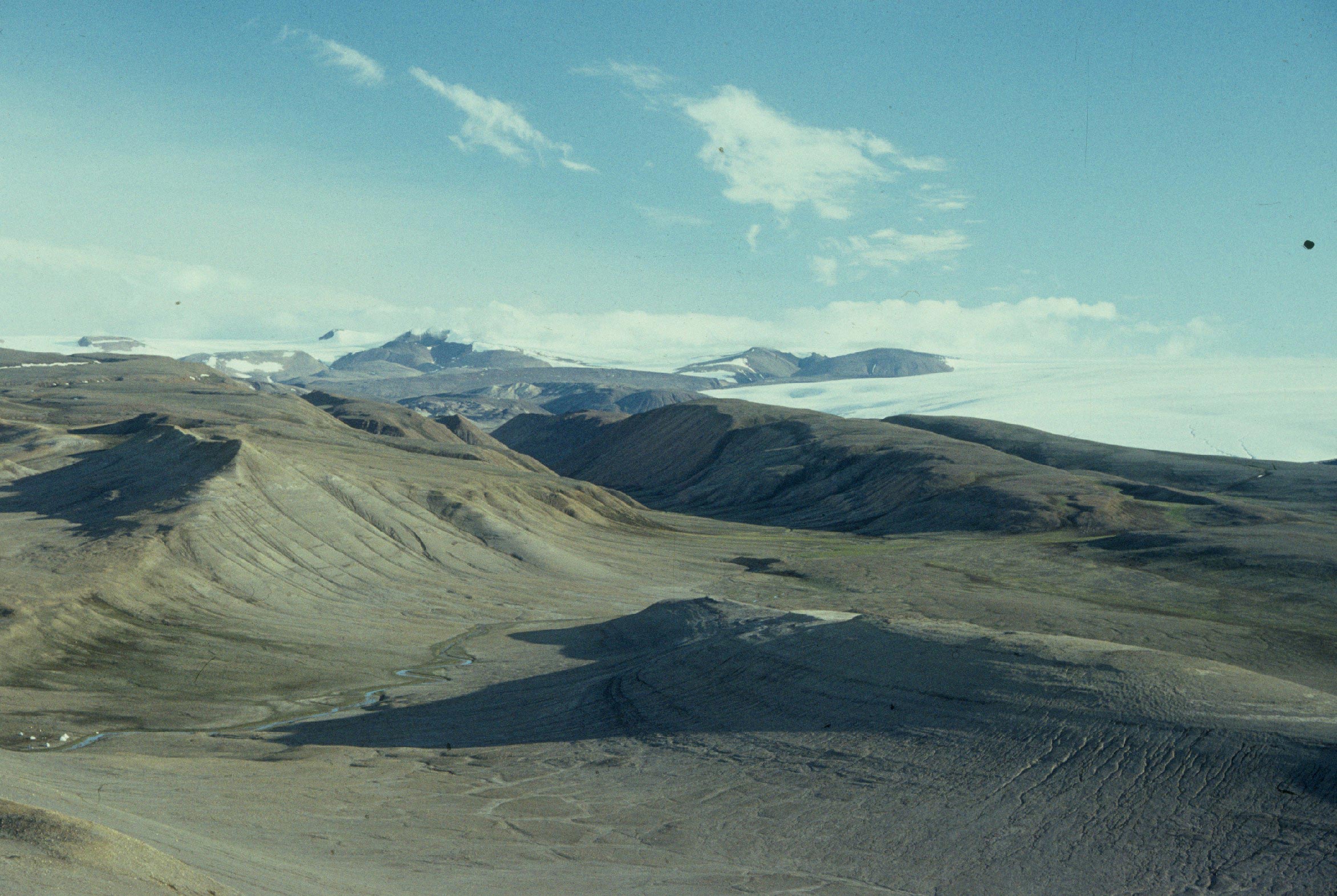 Princess-Margaret-Mountains-of-Axel-Heiberg-Island.jpg