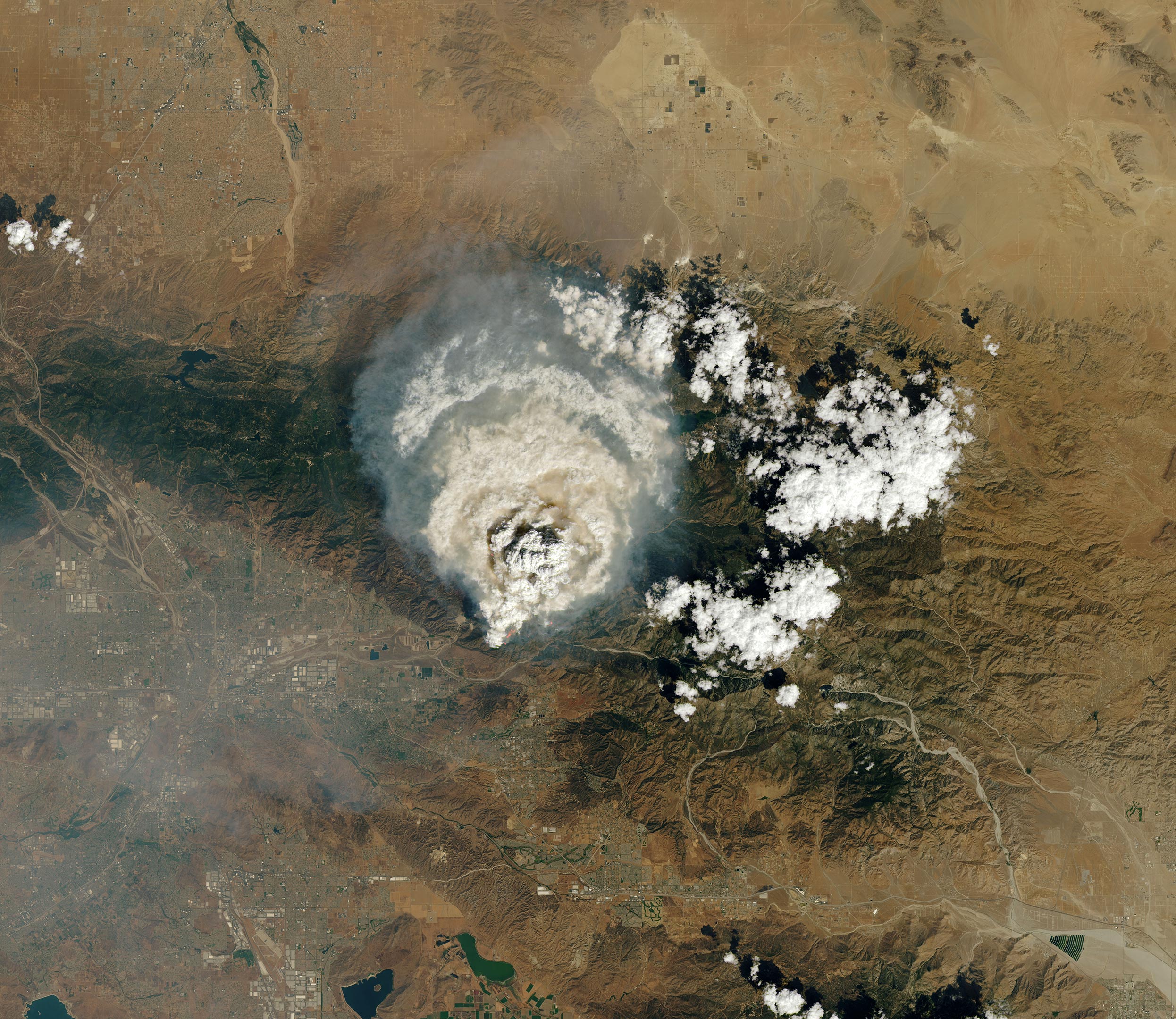 Southern-California-Fire-Clouds-2024.jpg