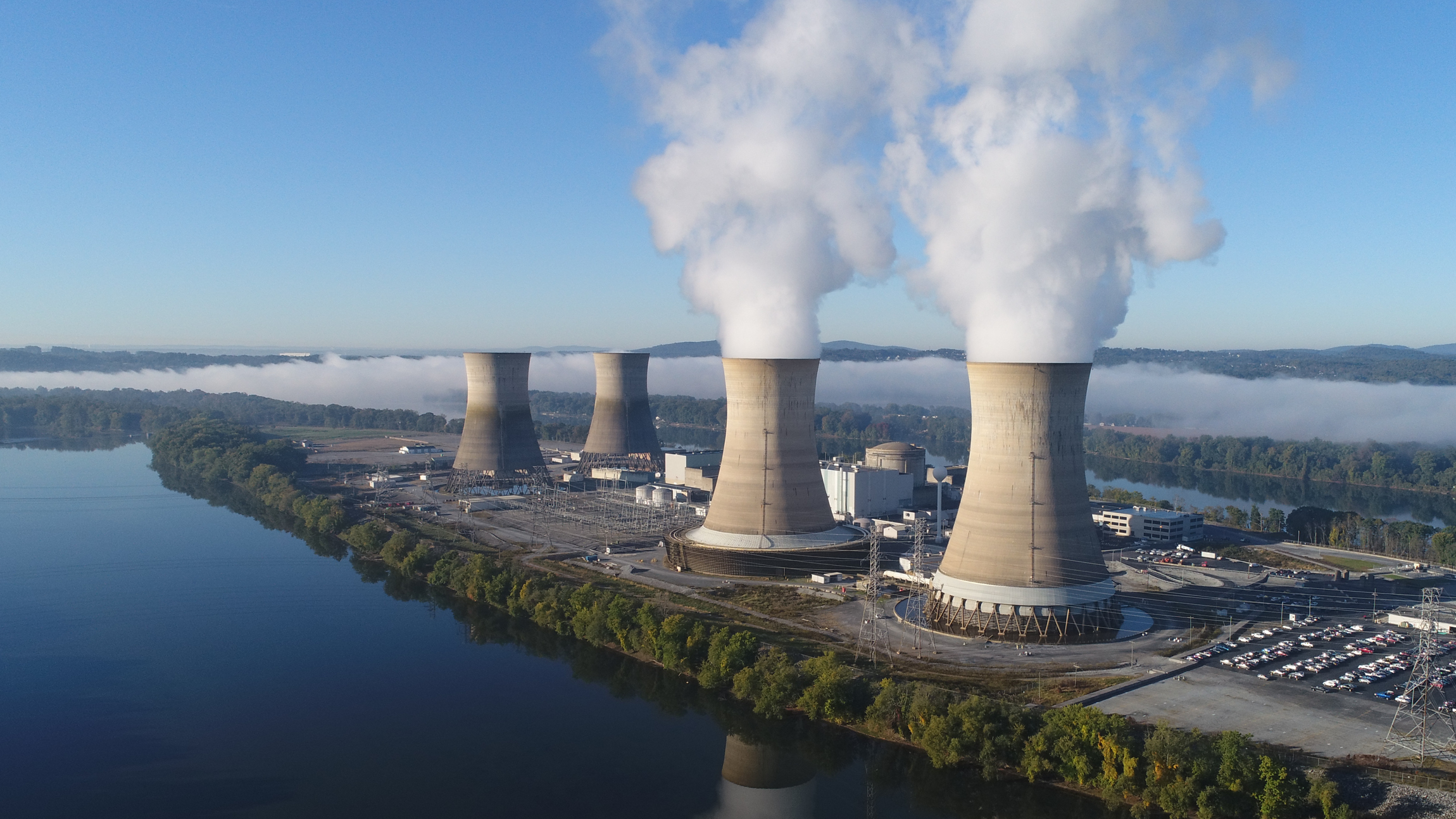 Exelon_Three_Mile_Island_Nuclear_Generating_Station.jpg