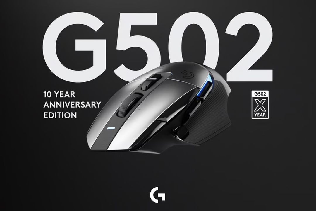 g502_10yr_anniversary_kv_still_one_1.1.1_gleam_copy.jpg
