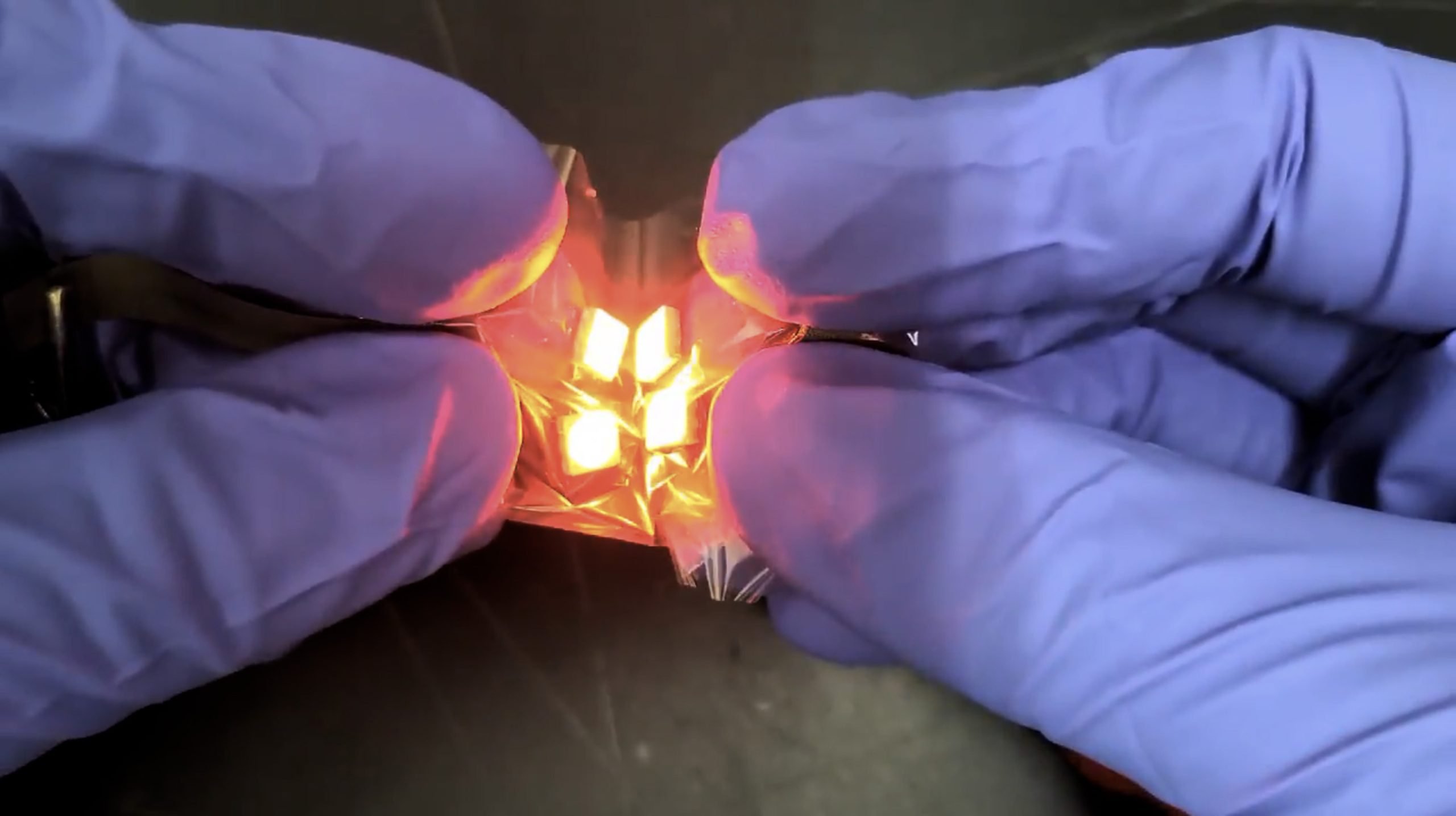 Printing-Flexible-Metal-Oxide-Circuits-at-Room-Temperature-1-scaled.jpg