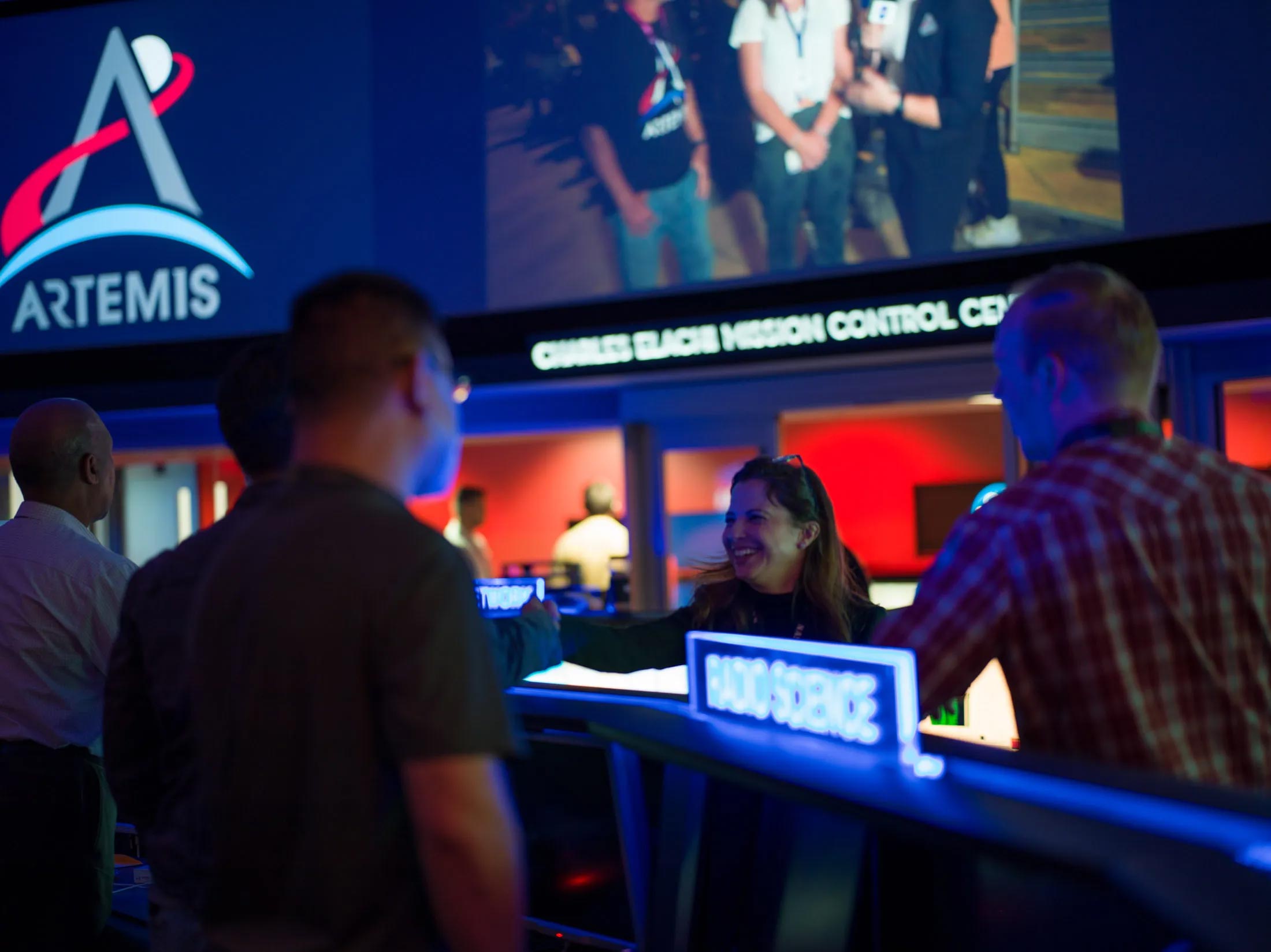 Charles-Elachi-Mission-Control-Center.jpg