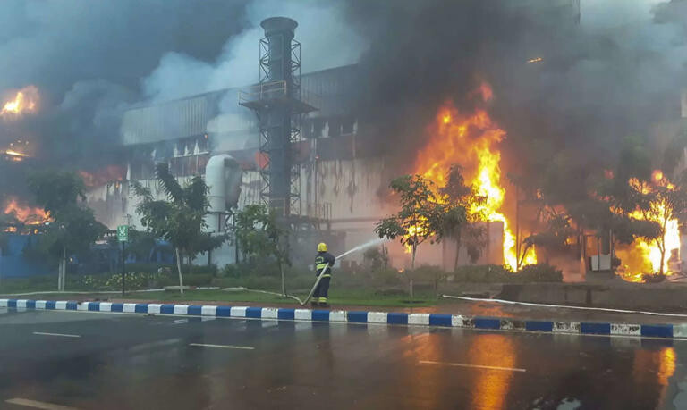 1727706567_tata_hosur_fire.jpg