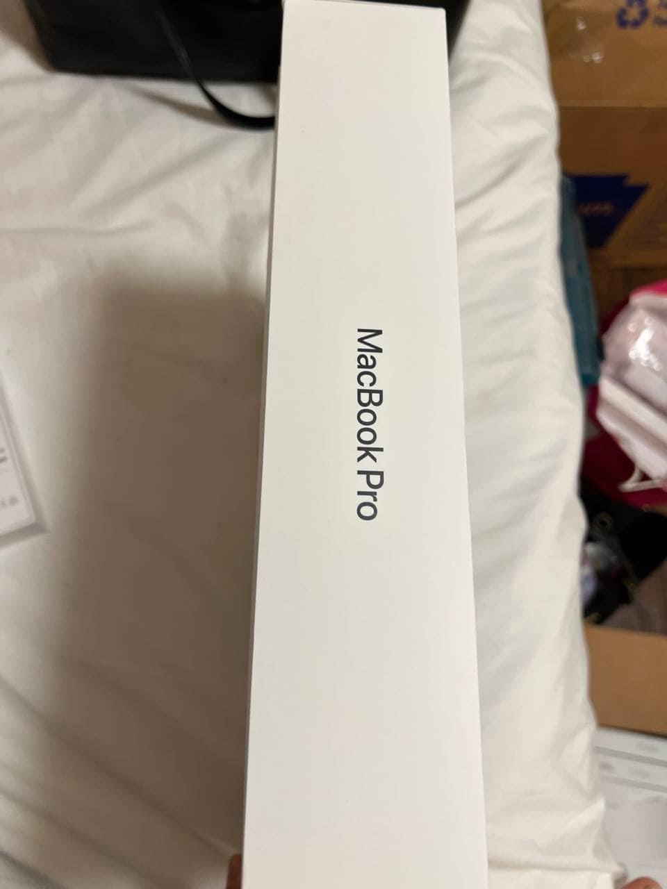 M4-MacBook-Pro-2.jpg