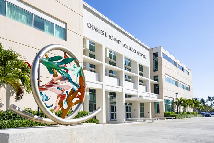 Low-Res_med-school-main-2024.jpg