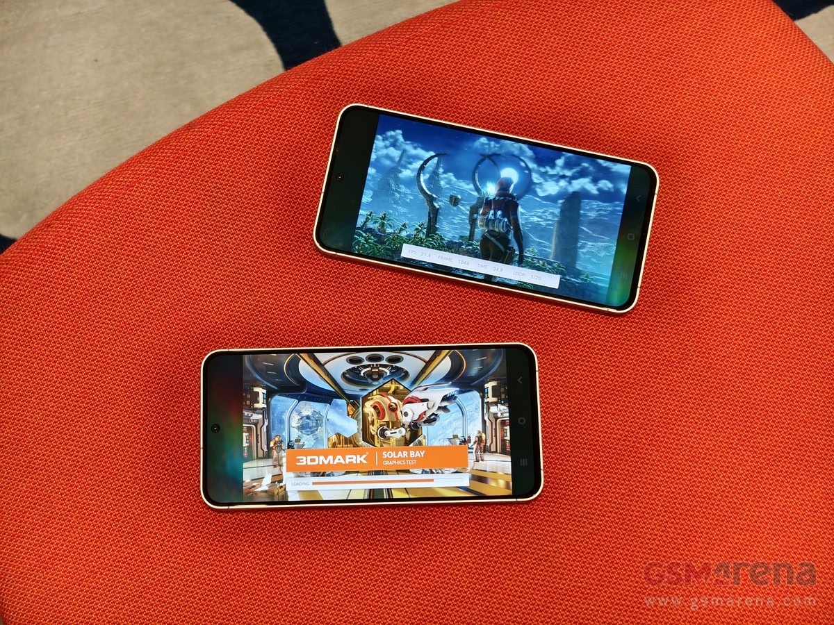 gsmarena_001.jpg