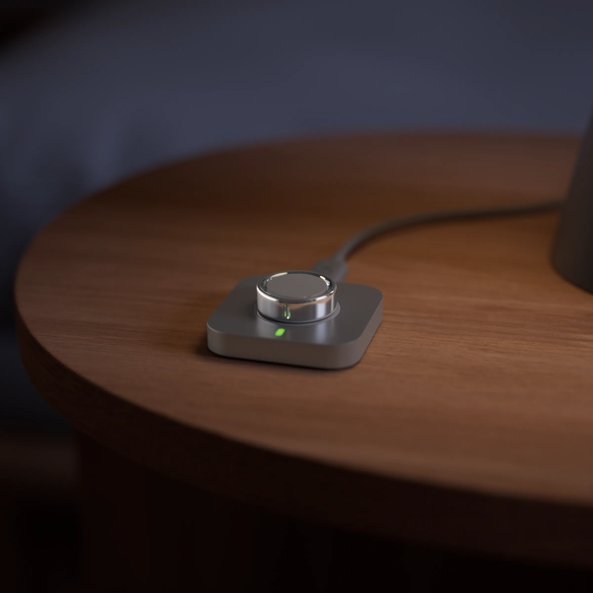 09_Oura_Ring_4_Charger.webp