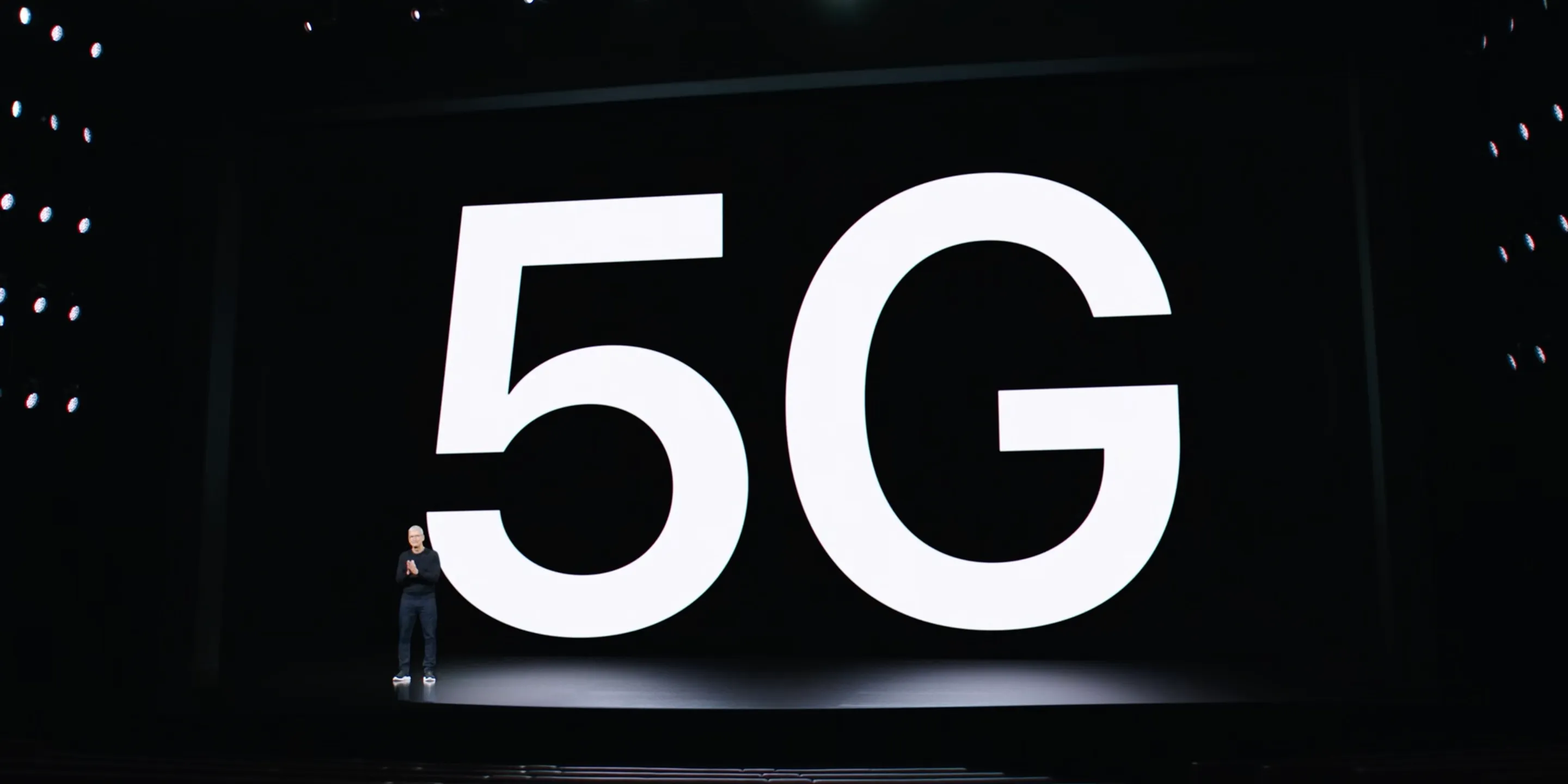 5g-iphone-tim-cook.webp