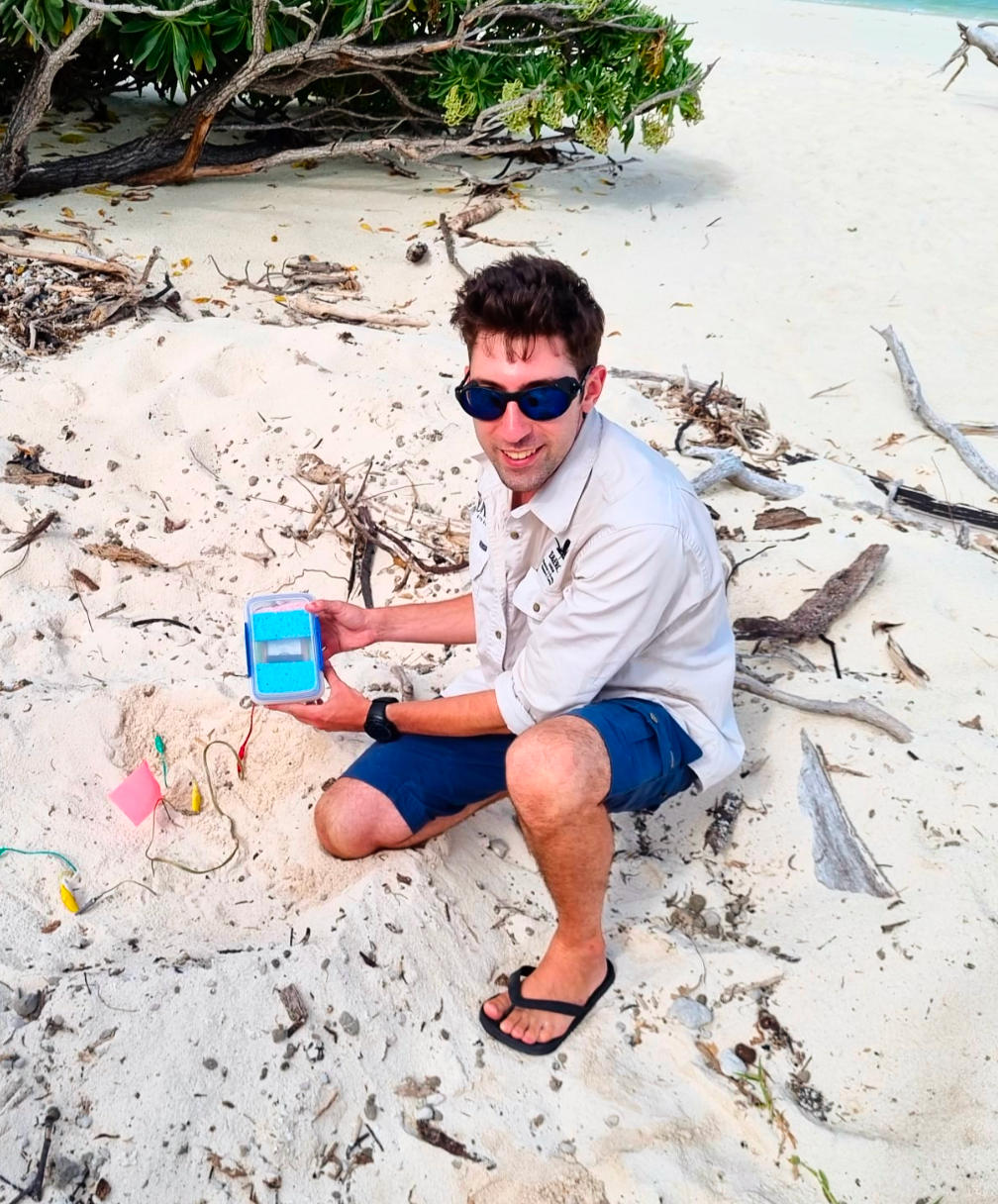 Davey-Dor-Beach.jpg