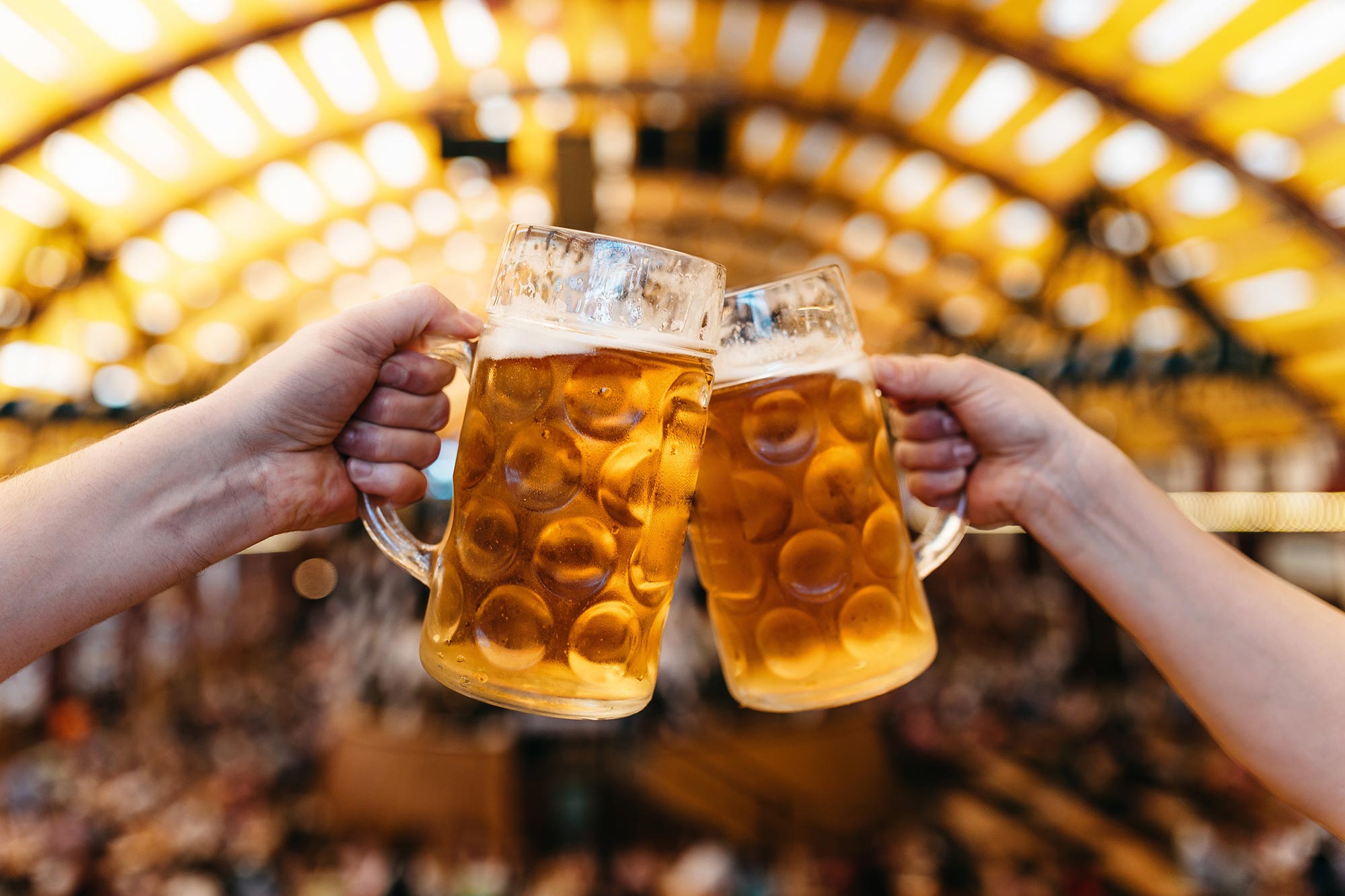 Oktoberfest-Clinking-Beer-Glasses.jpg