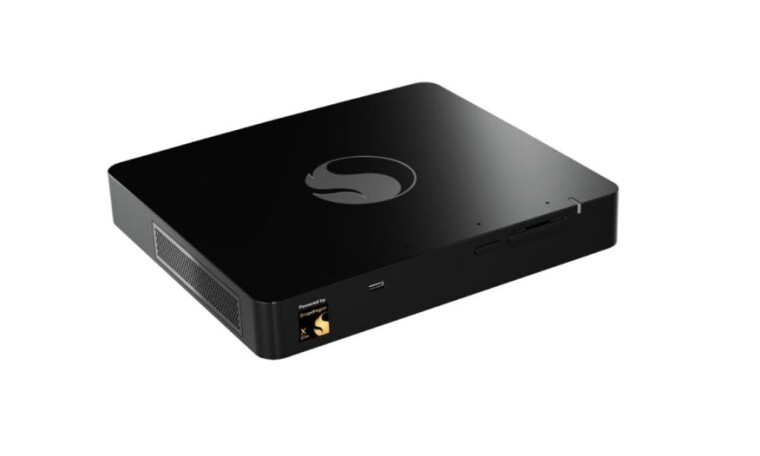 1716290927_snapdragon-x-dev-kit_story.jpg