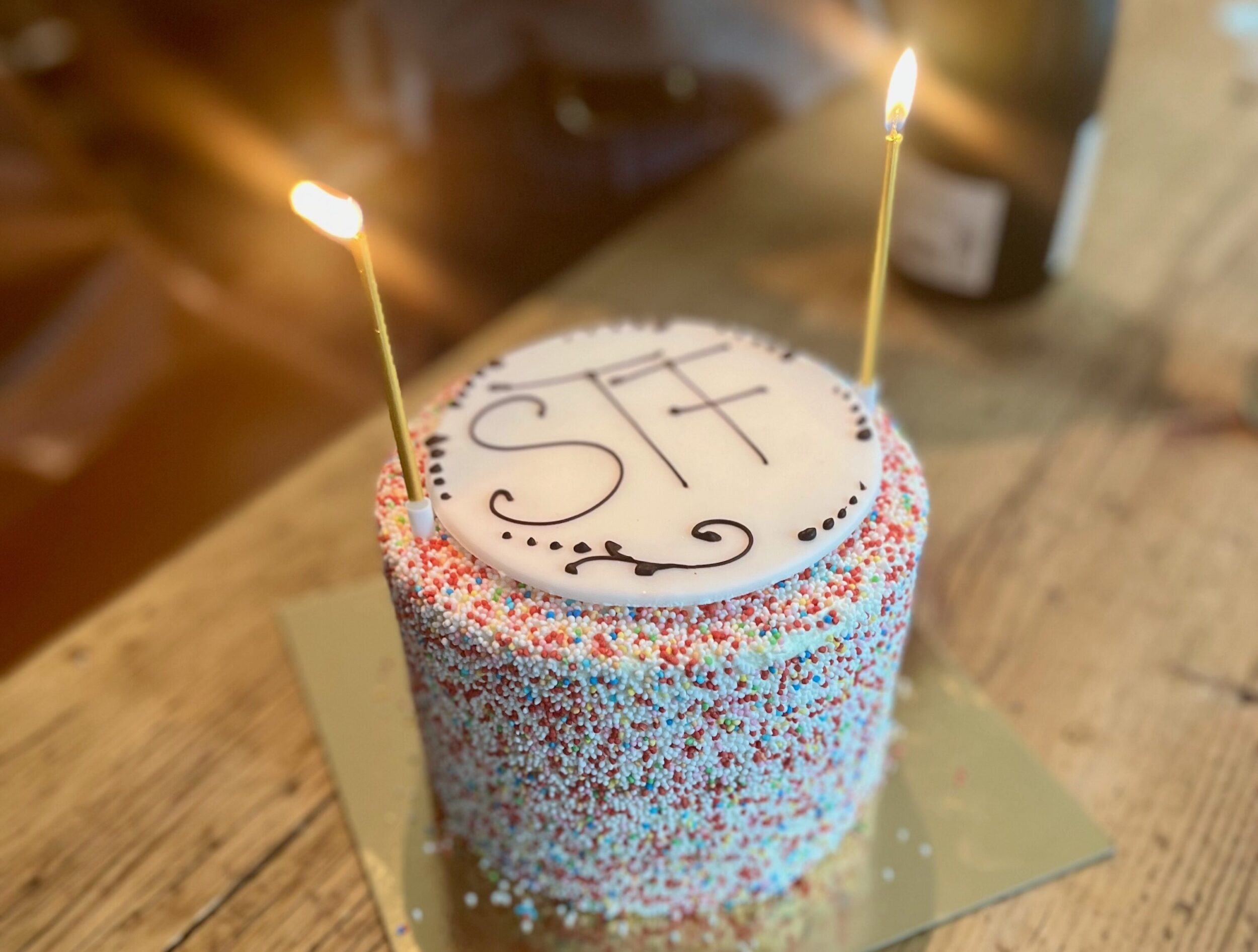 IMG_0005_anniversary_cake.jpeg