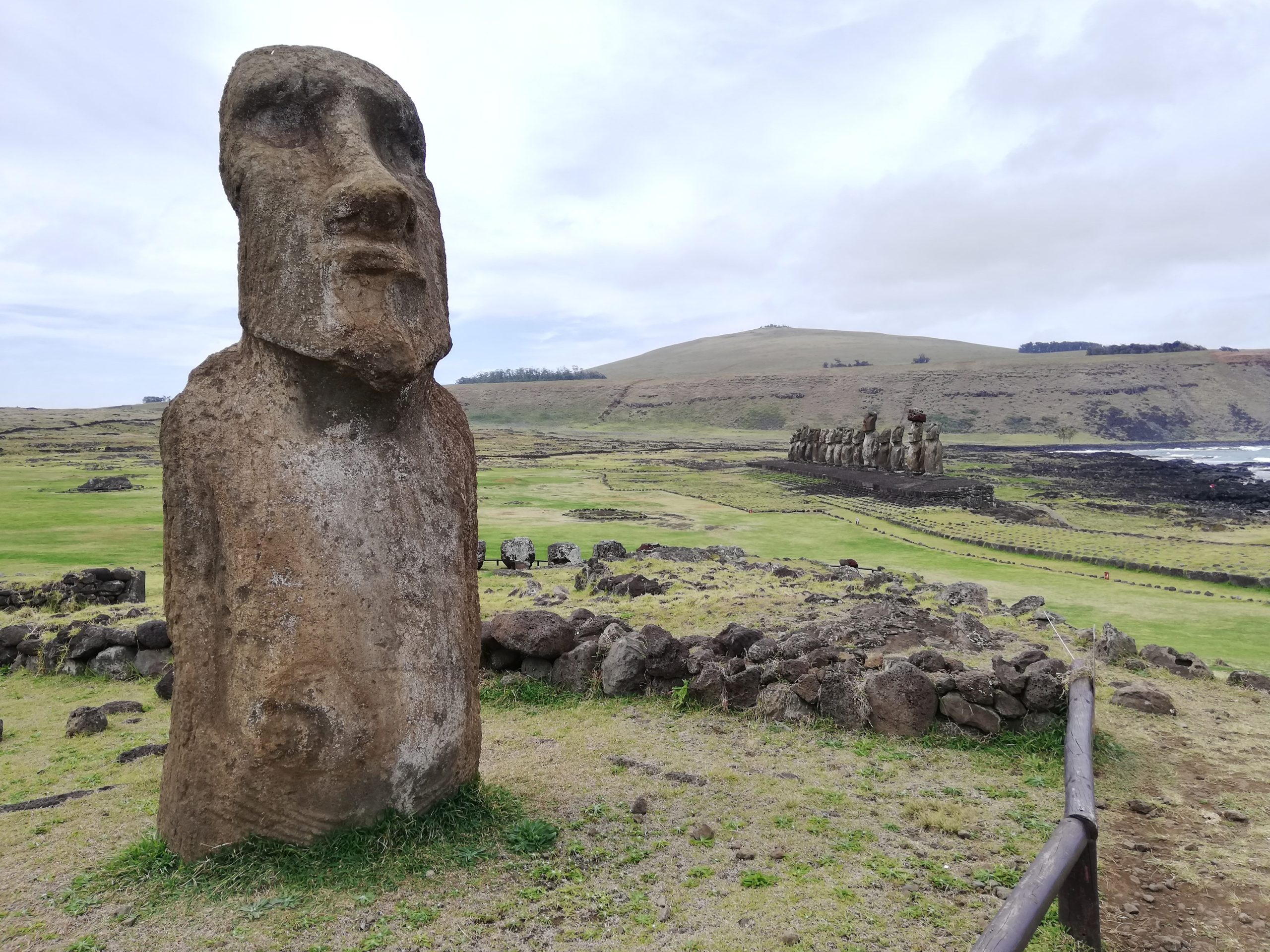 Easter-Island-Statues-scaled.jpg