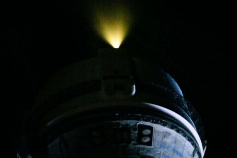 BOEING-STARLINER-TEST-2.jpg