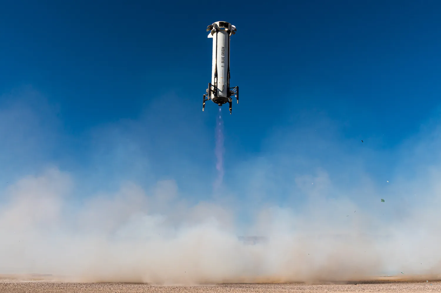 ns27_booster-landing_1.webp