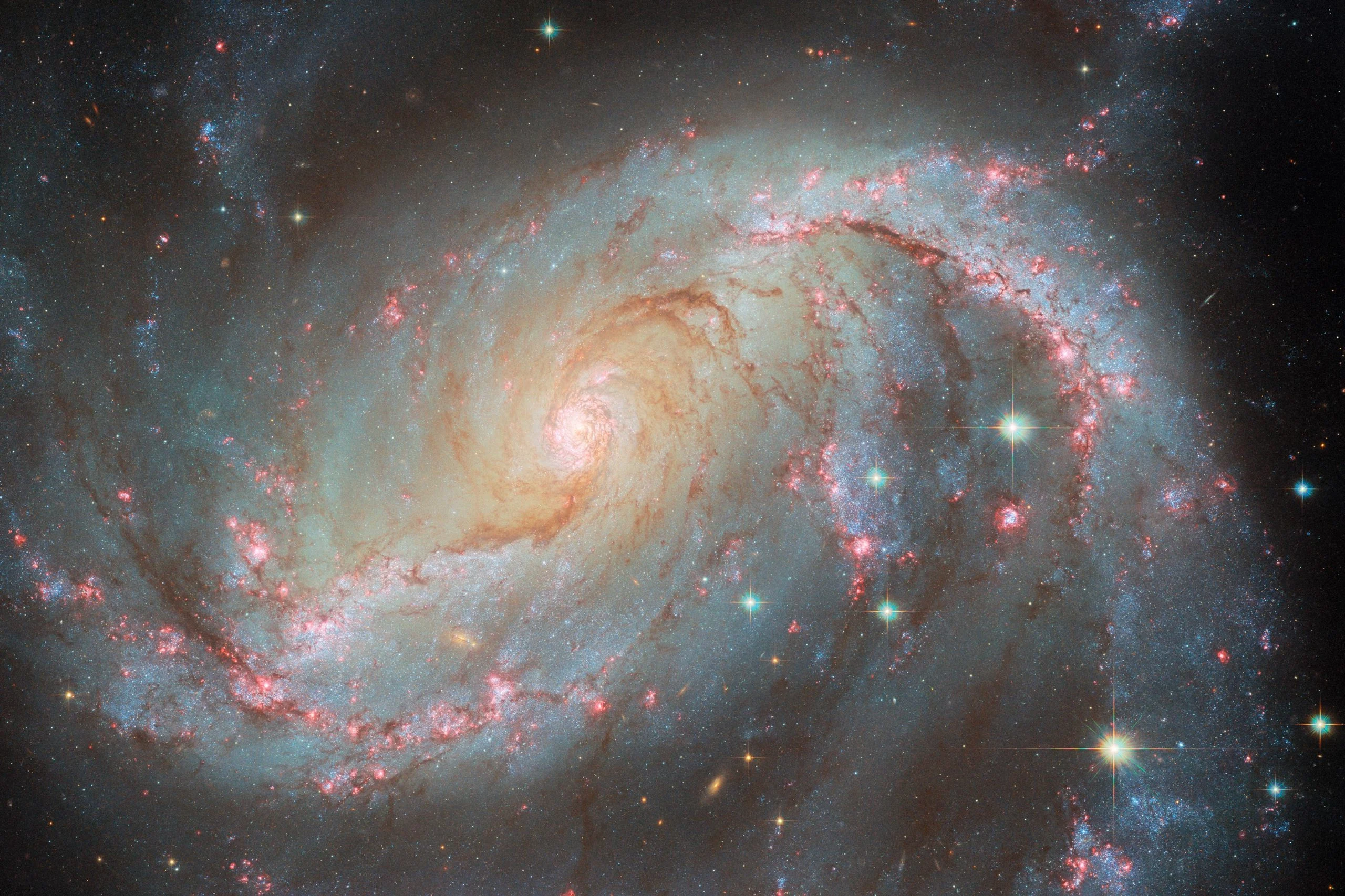 Spiral-Galaxy-NGC-1672-scaled.jpg
