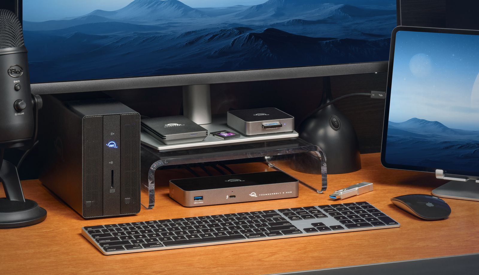 OWC-thunderbolt-5-hub-desk-ipad.jpg