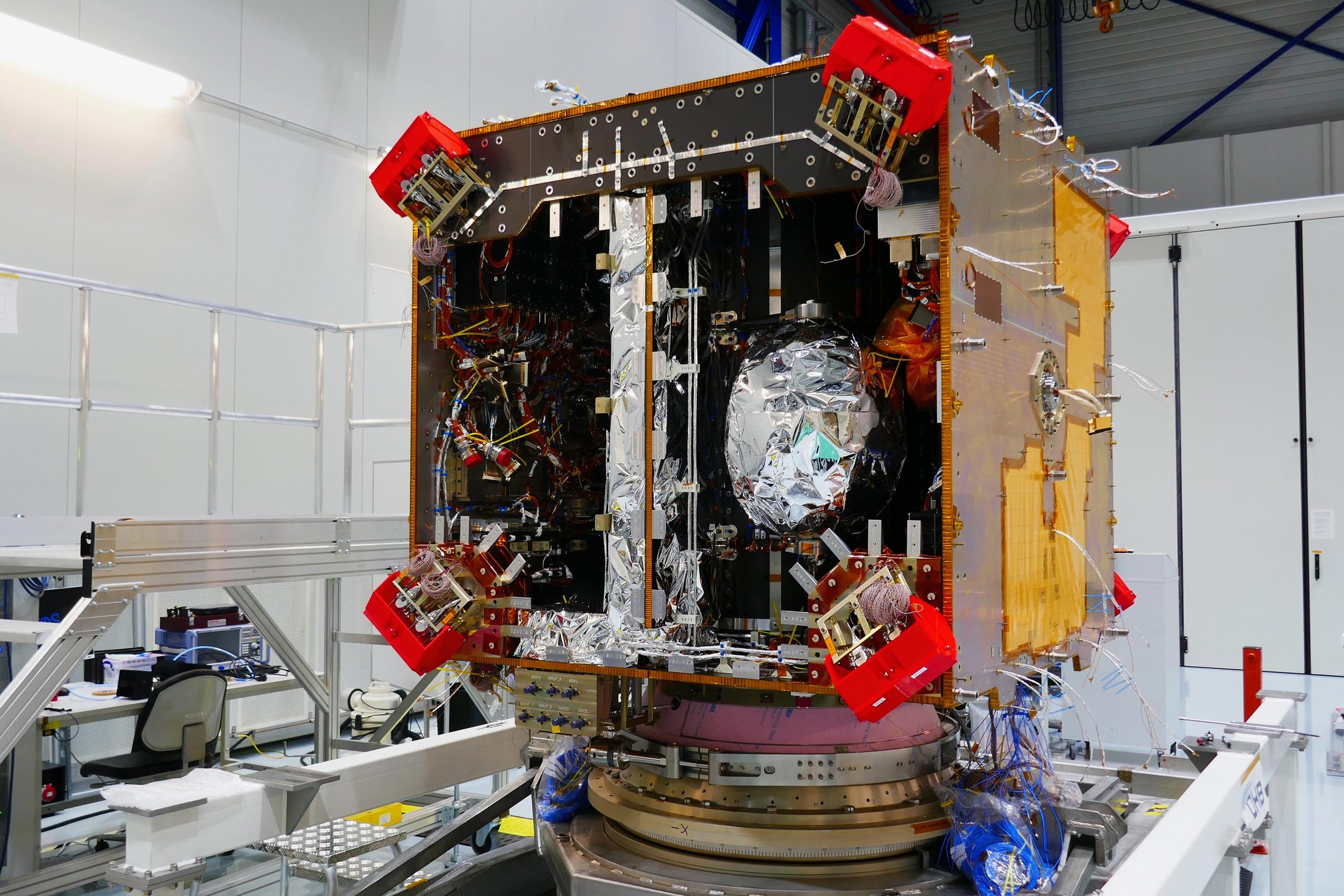 Hera-Propulsion-Module-scaled.jpg
