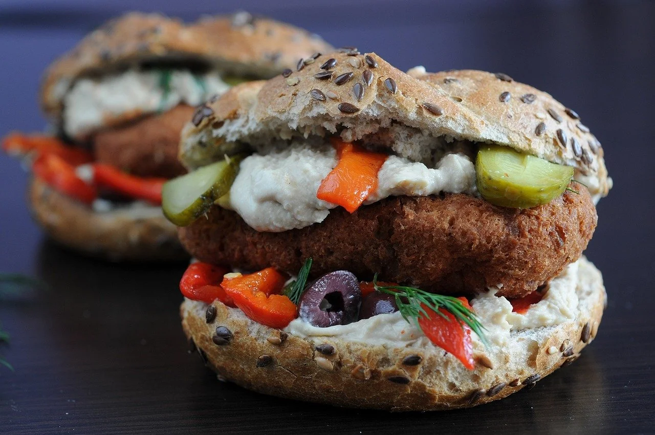 going-vegan-could-lower-food-costs-by-19-while-a-v0-J708dpH-jnSvvuKHmYwrCQC205Nh2-26yANG5B6zEs0.webp
